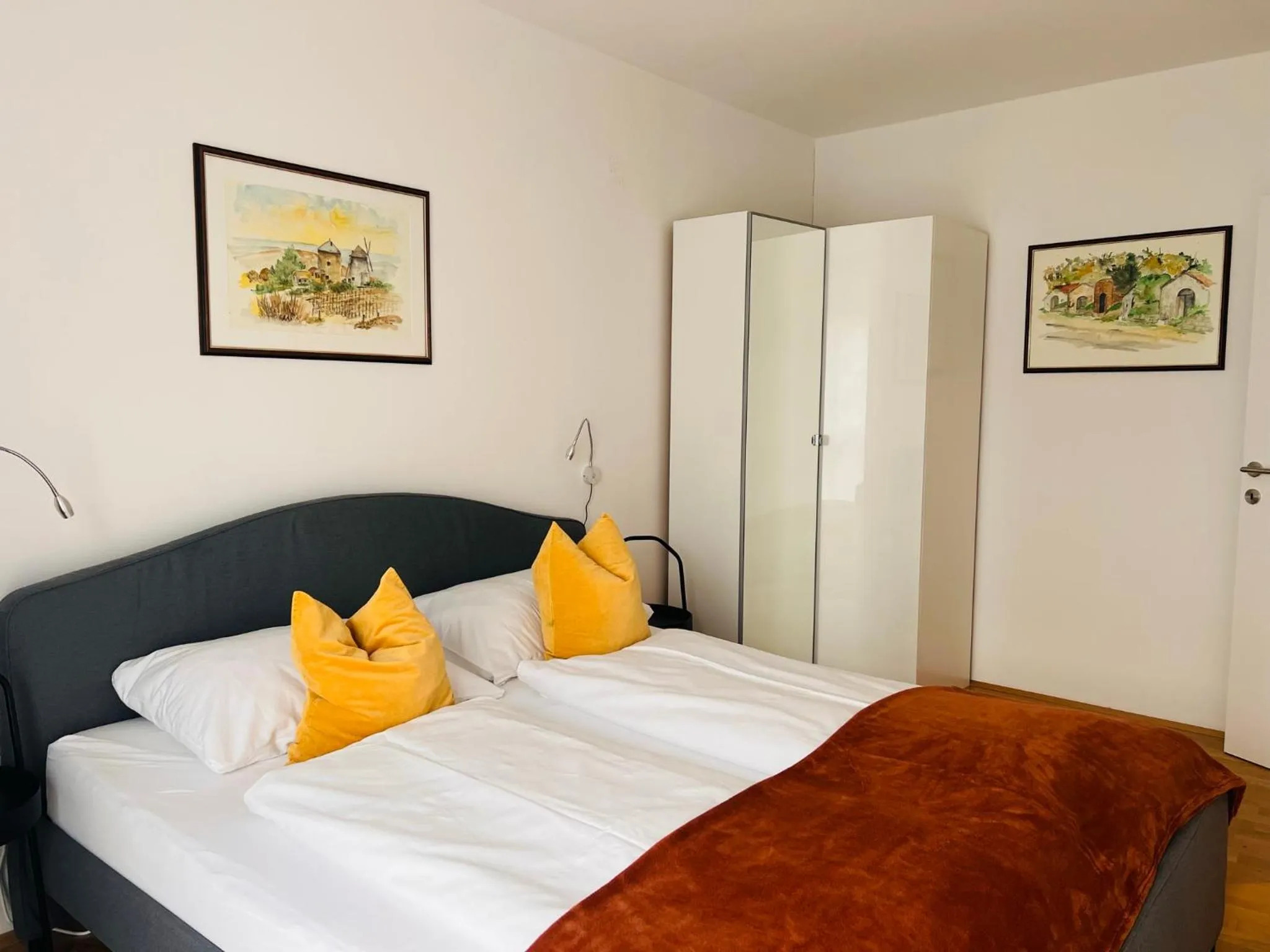 Bedroom, Bed in APSTAY Eggenberg I Self Check-in I Parking option