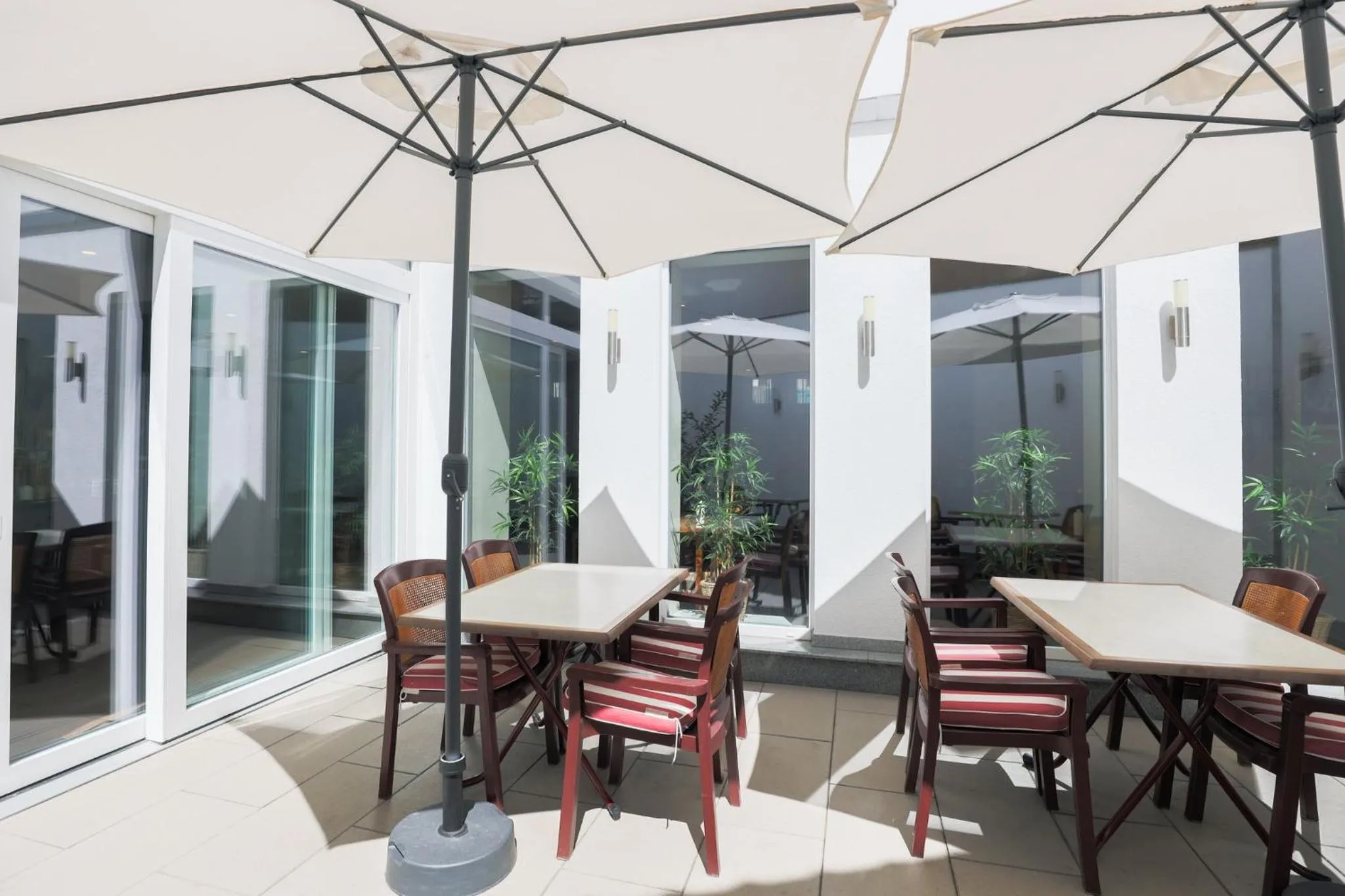 Breakfast in Garner Hotel Stuttgart - Zuffenhausen by IHG
