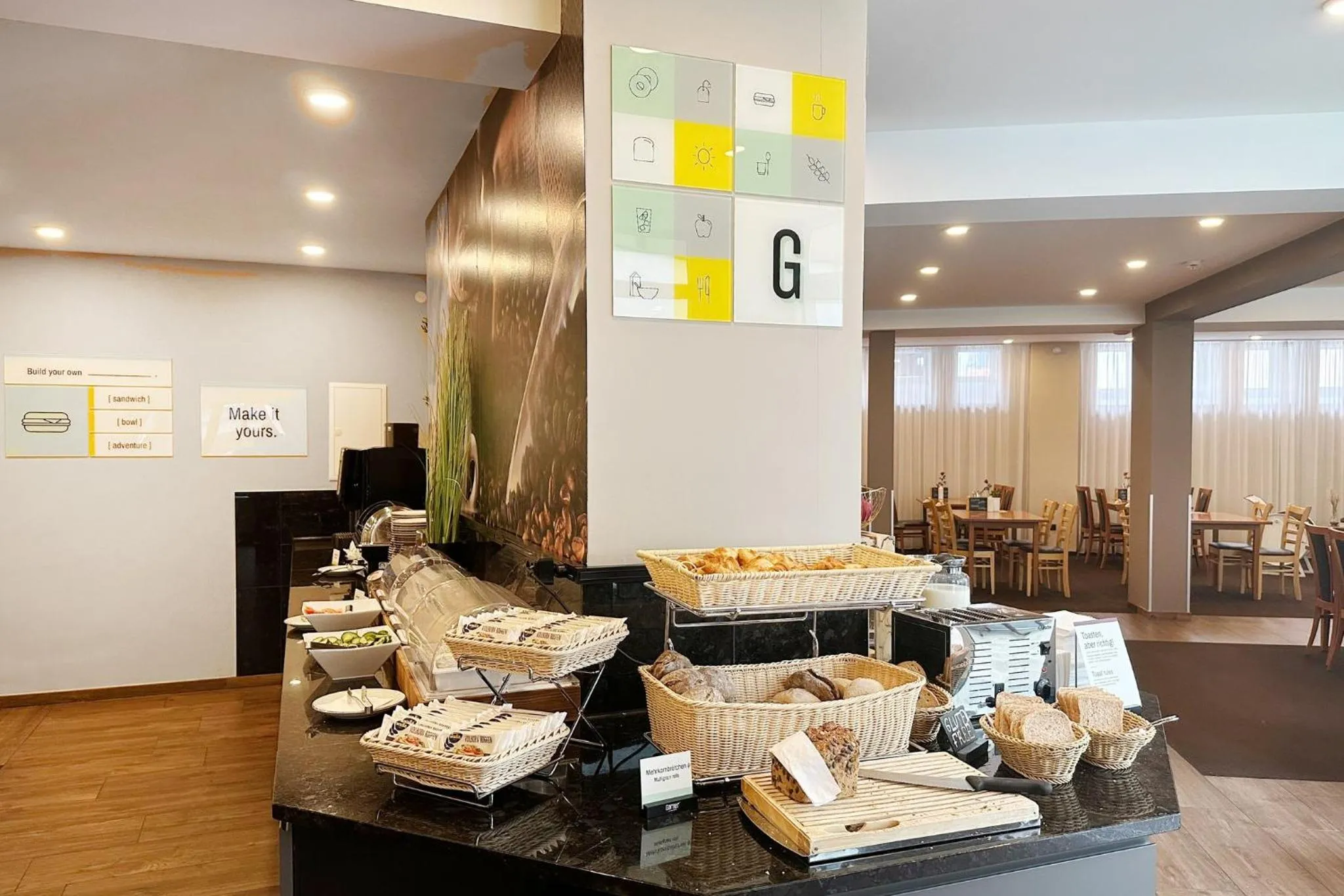 Breakfast in Garner Hotel Stuttgart - Zuffenhausen by IHG
