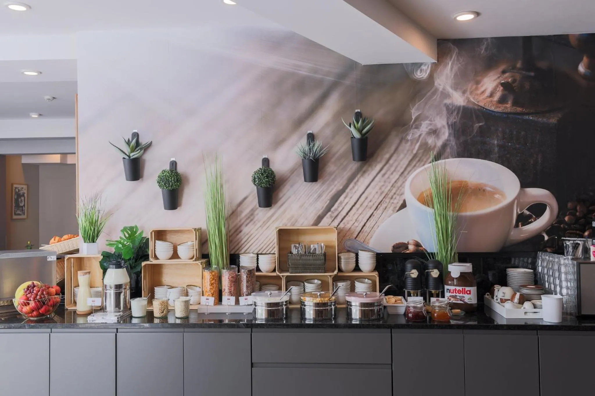 Restaurant/places to eat in Garner Hotel Stuttgart - Zuffenhausen by IHG