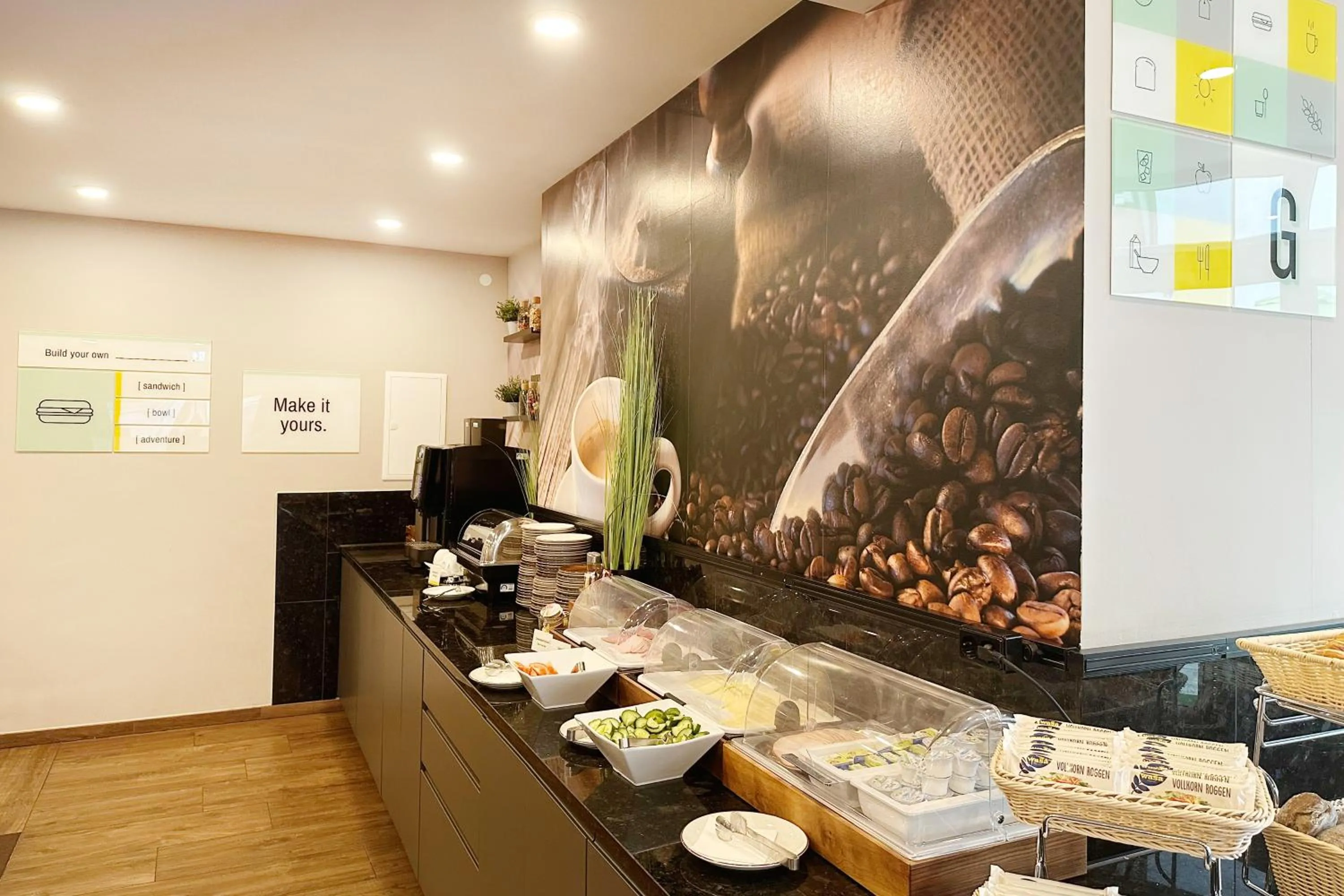 Breakfast in Novum Hotel Bruy