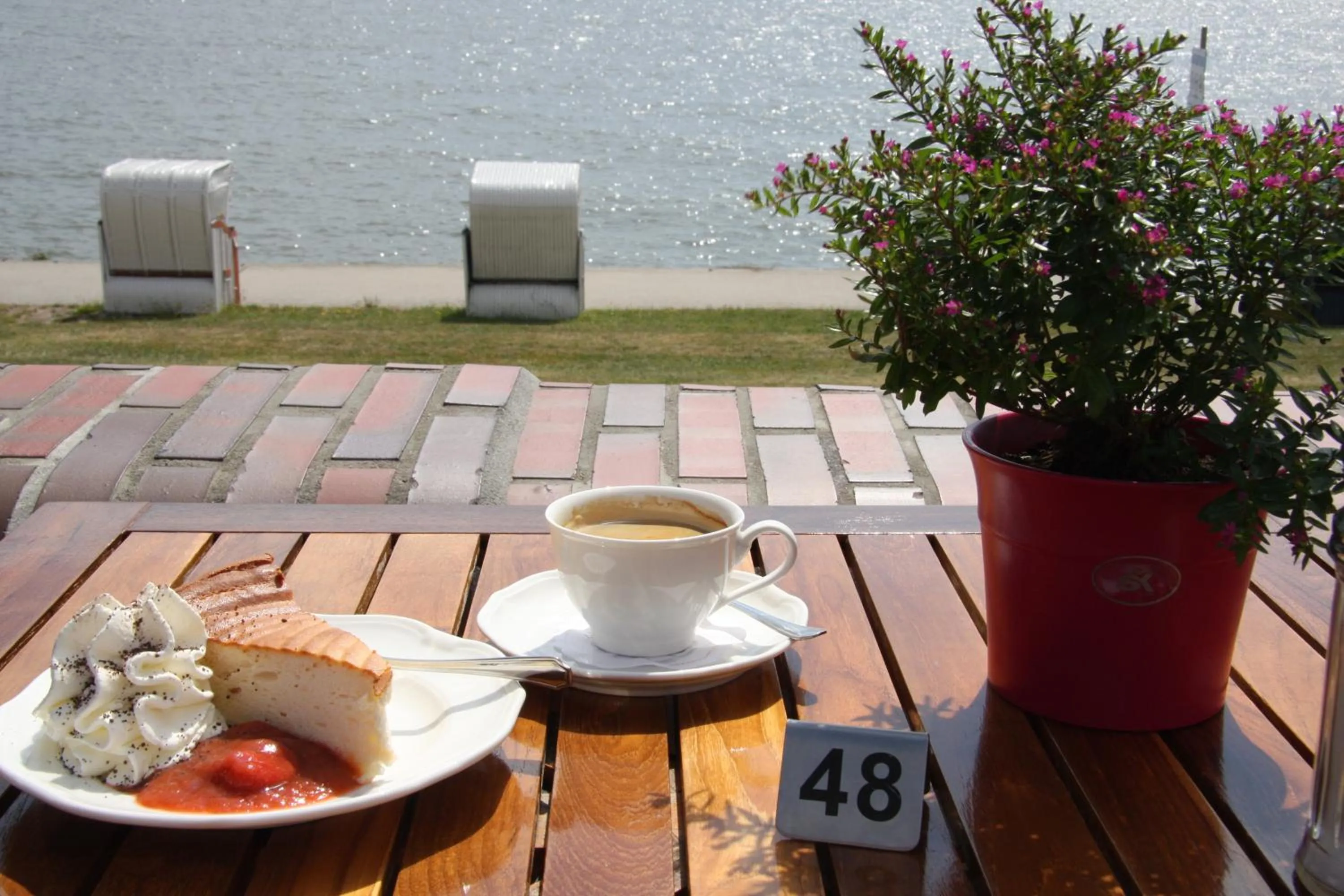 Coffee/tea facilities in Strand-Hotel Seenelke