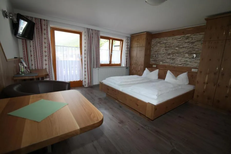 Bed in Gästehaus Baltram