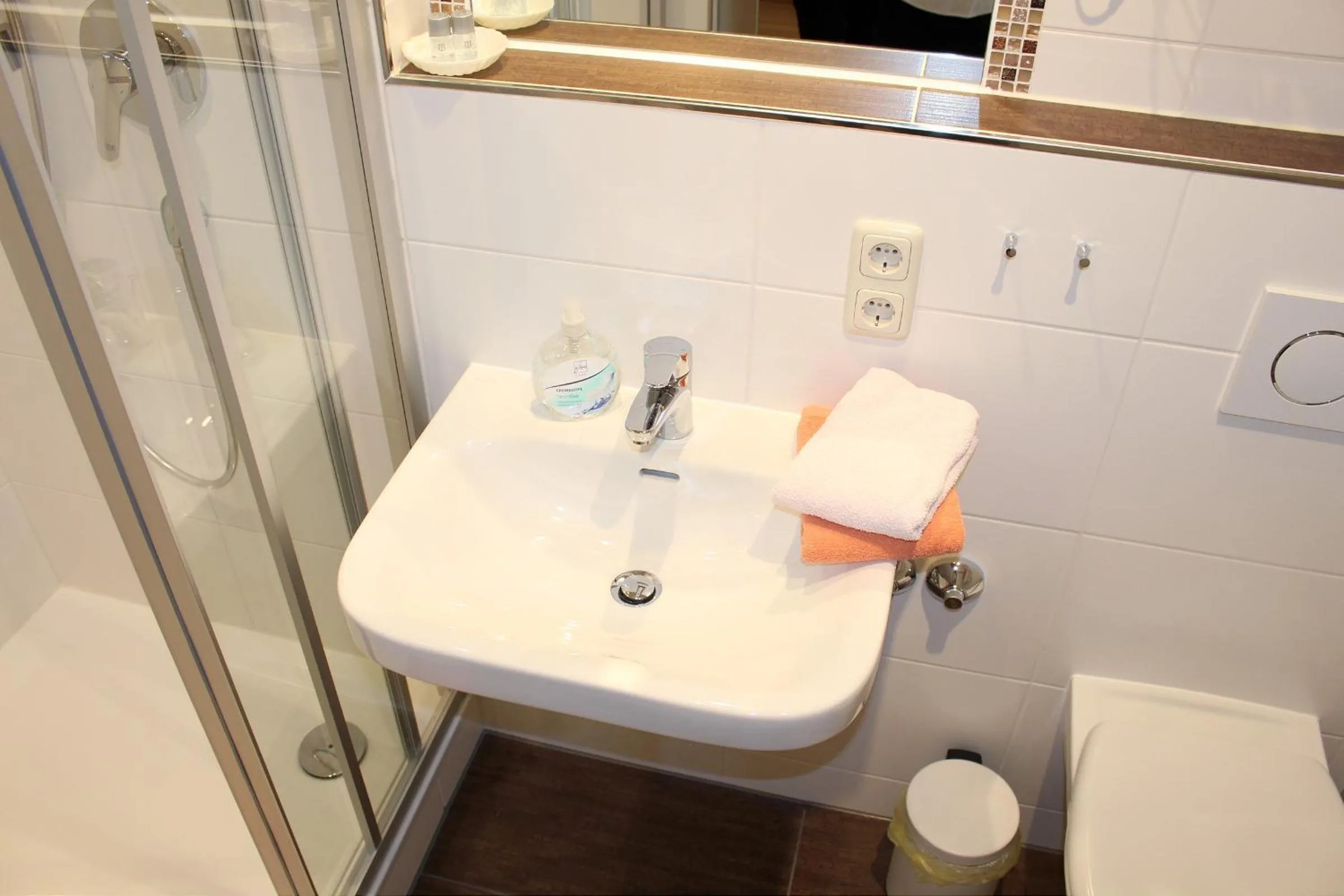 Bathroom in Gästehaus Baltram