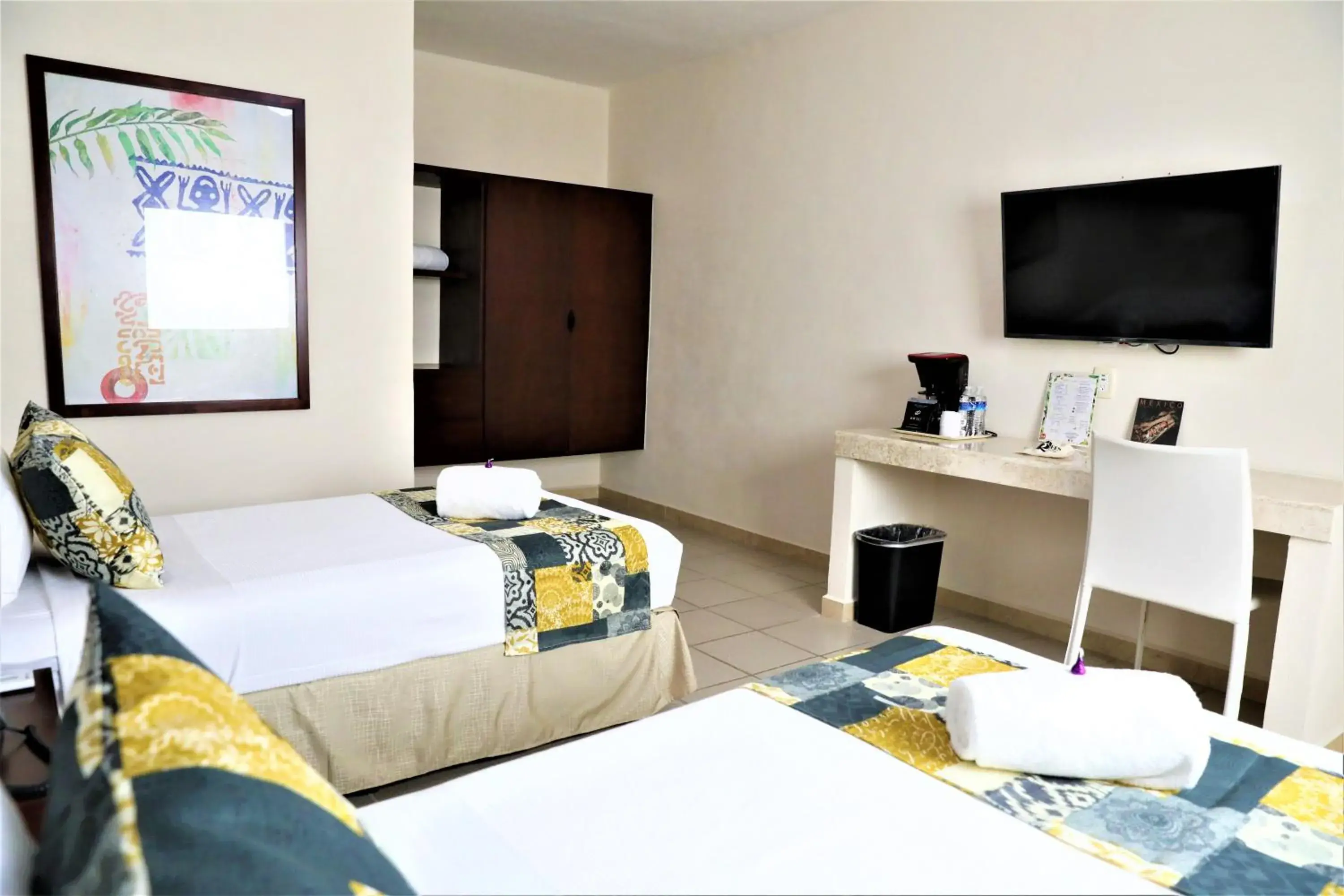 Bed in Hotel 12 BEES by Kavia Bed in Hotel 12 BEES by Kavia