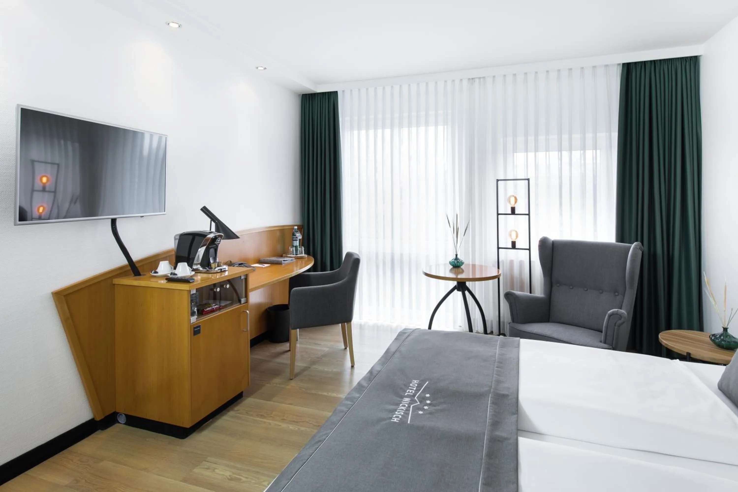 Photo of the whole room, Bed in Hotel Nickisch