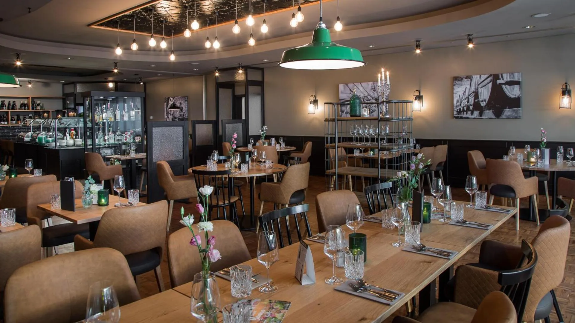 Restaurant/places to eat in Hotel Nickisch