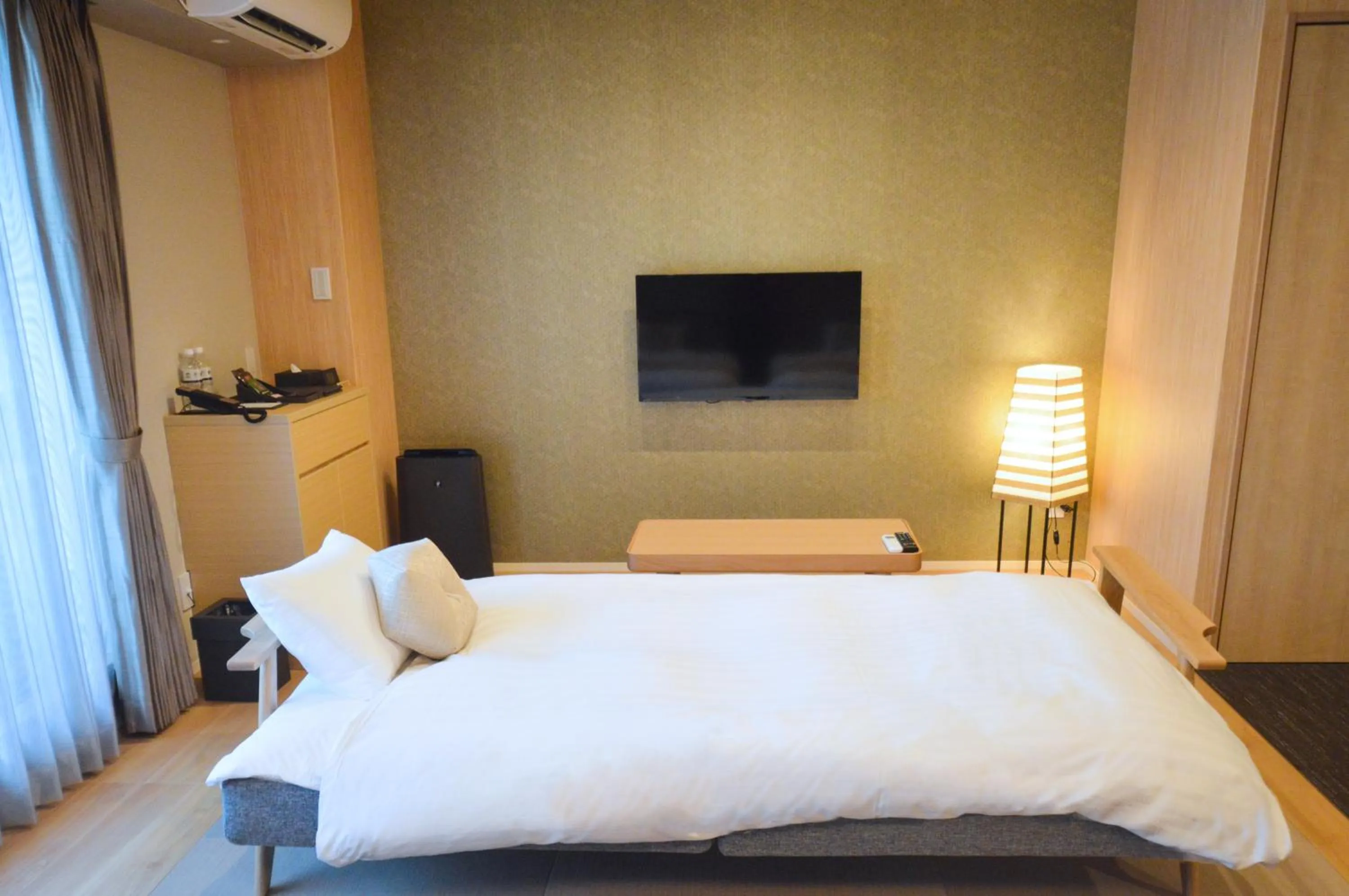 Bed in Rinn Horikawa Gojo