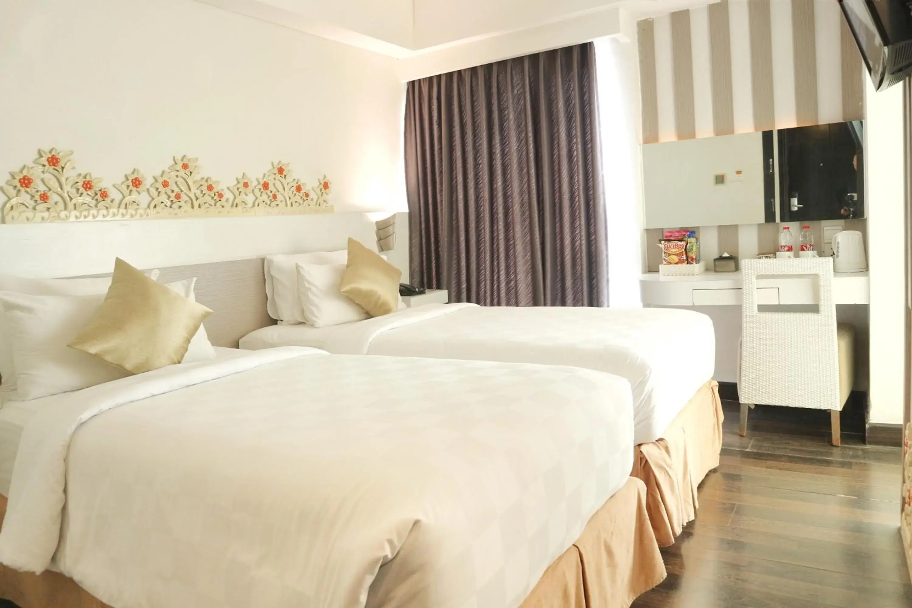 Premiere Room in All Nite & Day Hotel Yogjakarta - Gejayan Premiere Room in All Nite & Day Hotel Yogjakarta - Gejayan