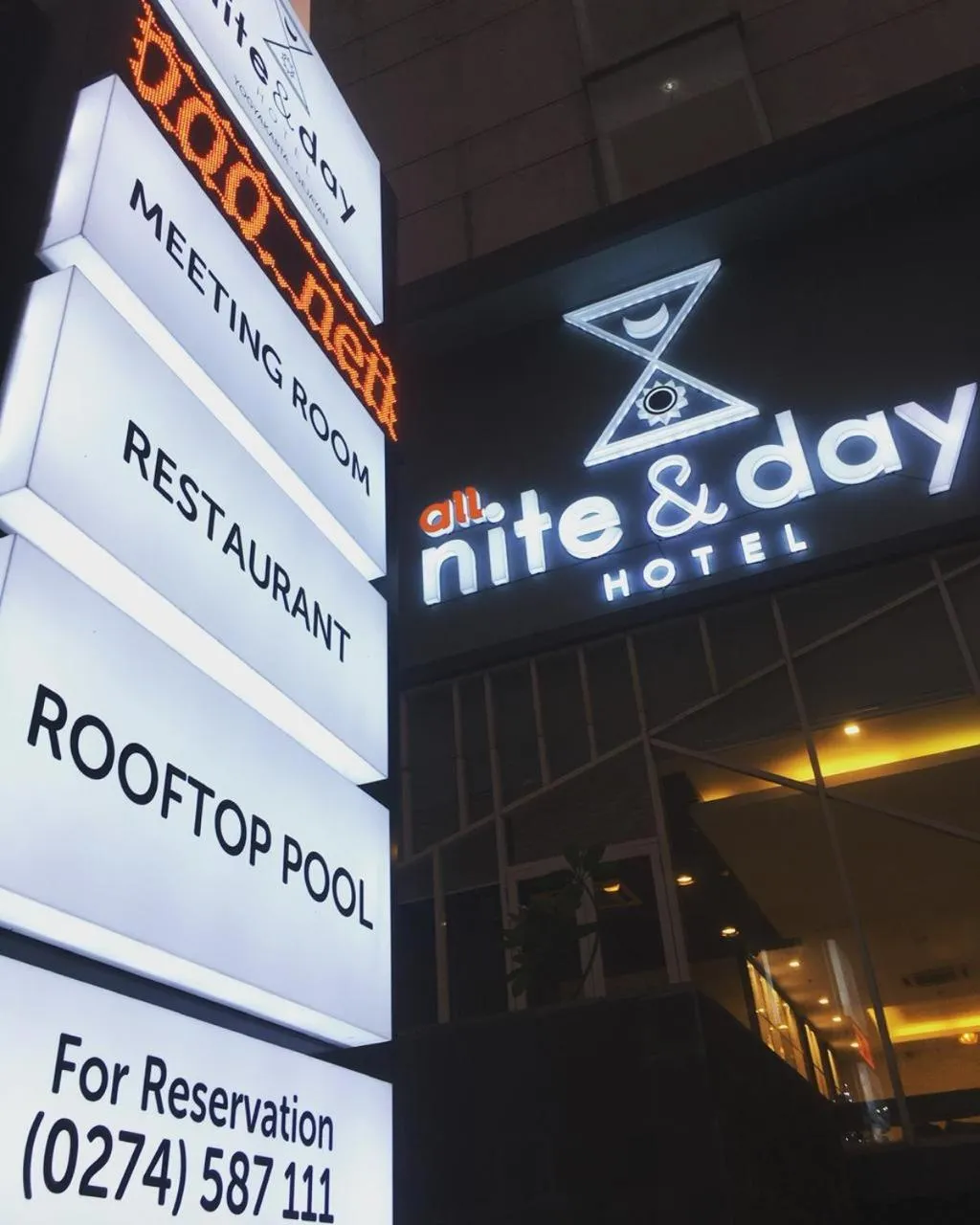 Facade/entrance in All Nite & Day Hotel Yogjakarta - Gejayan