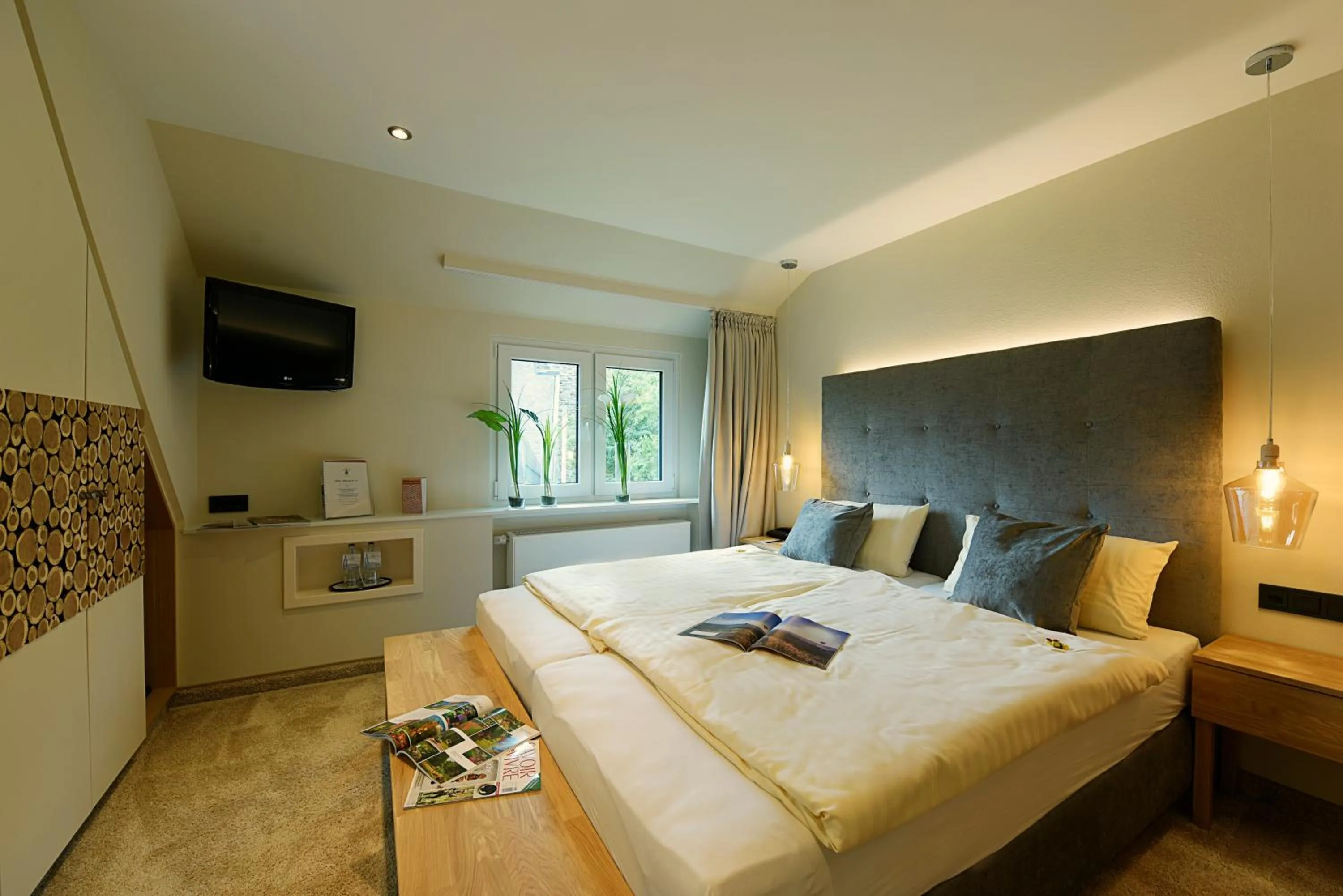 Photo of the whole room, Bed in Landidyll Hotel Haus Hochstein