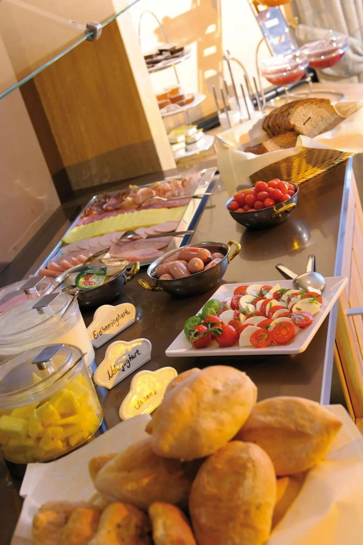 Restaurant/places to eat in Landidyll Hotel Haus Hochstein