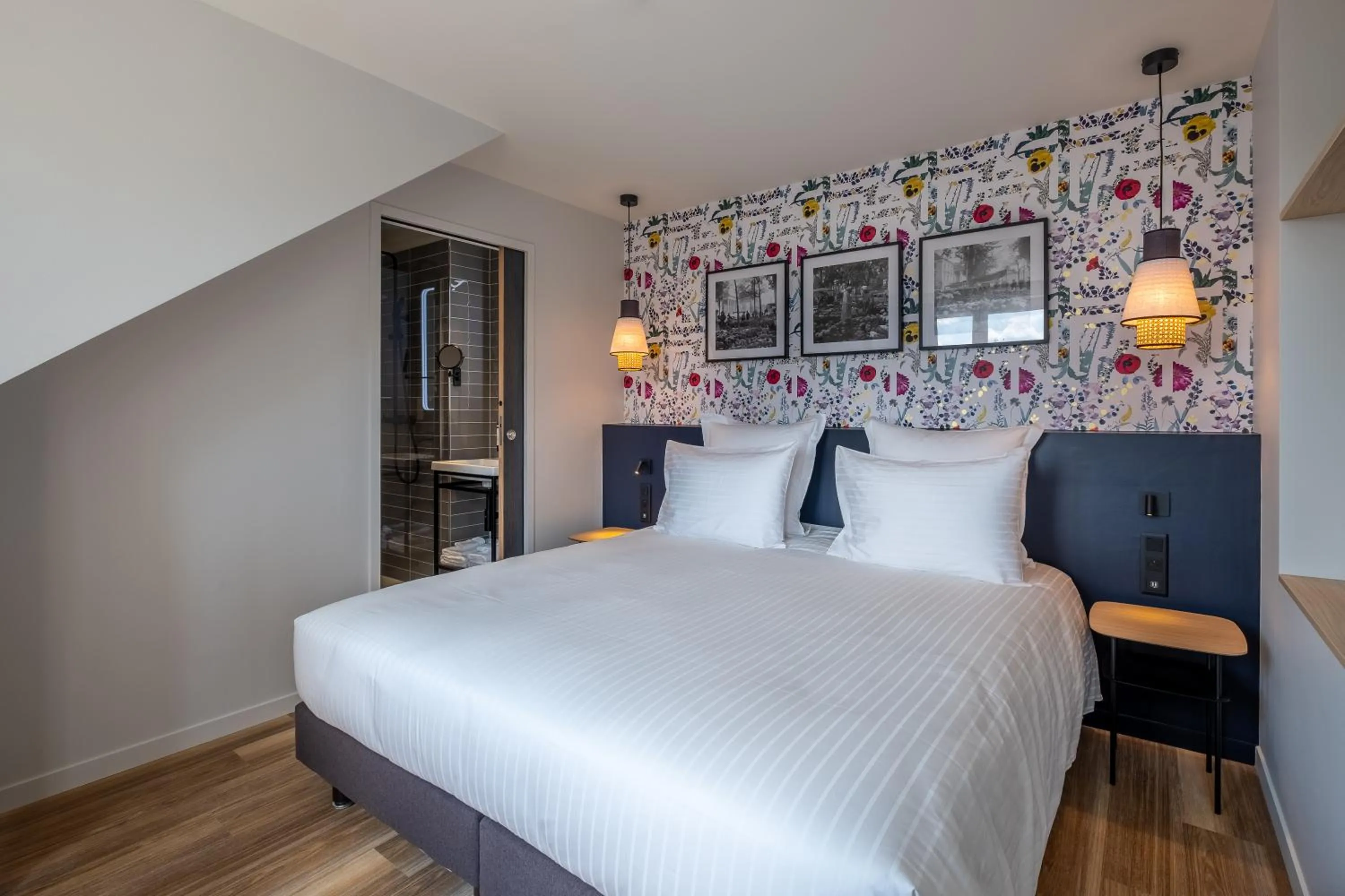 Bed in Ferdinand Hotel Tours