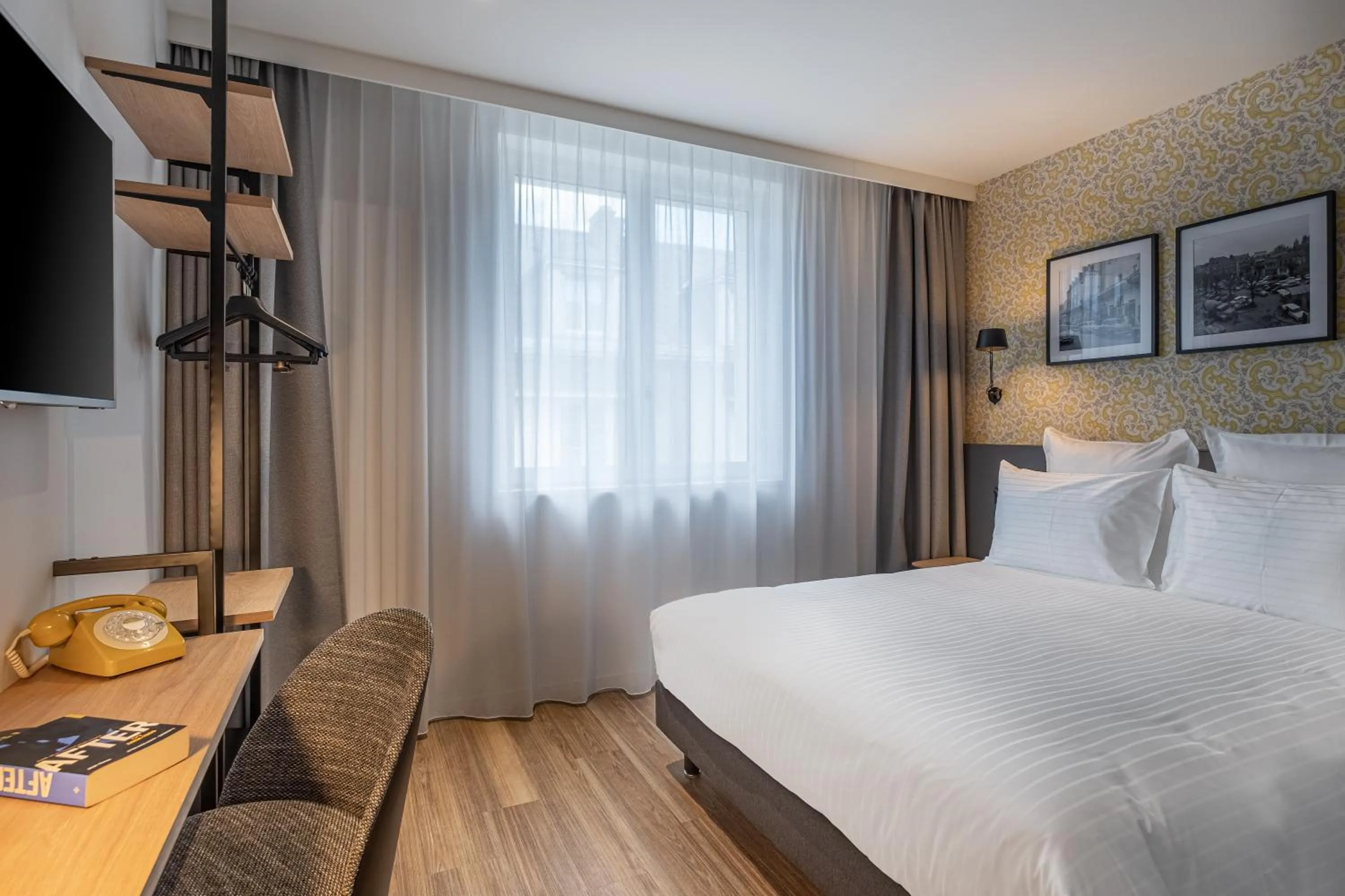 Bed in Ferdinand Hotel Tours