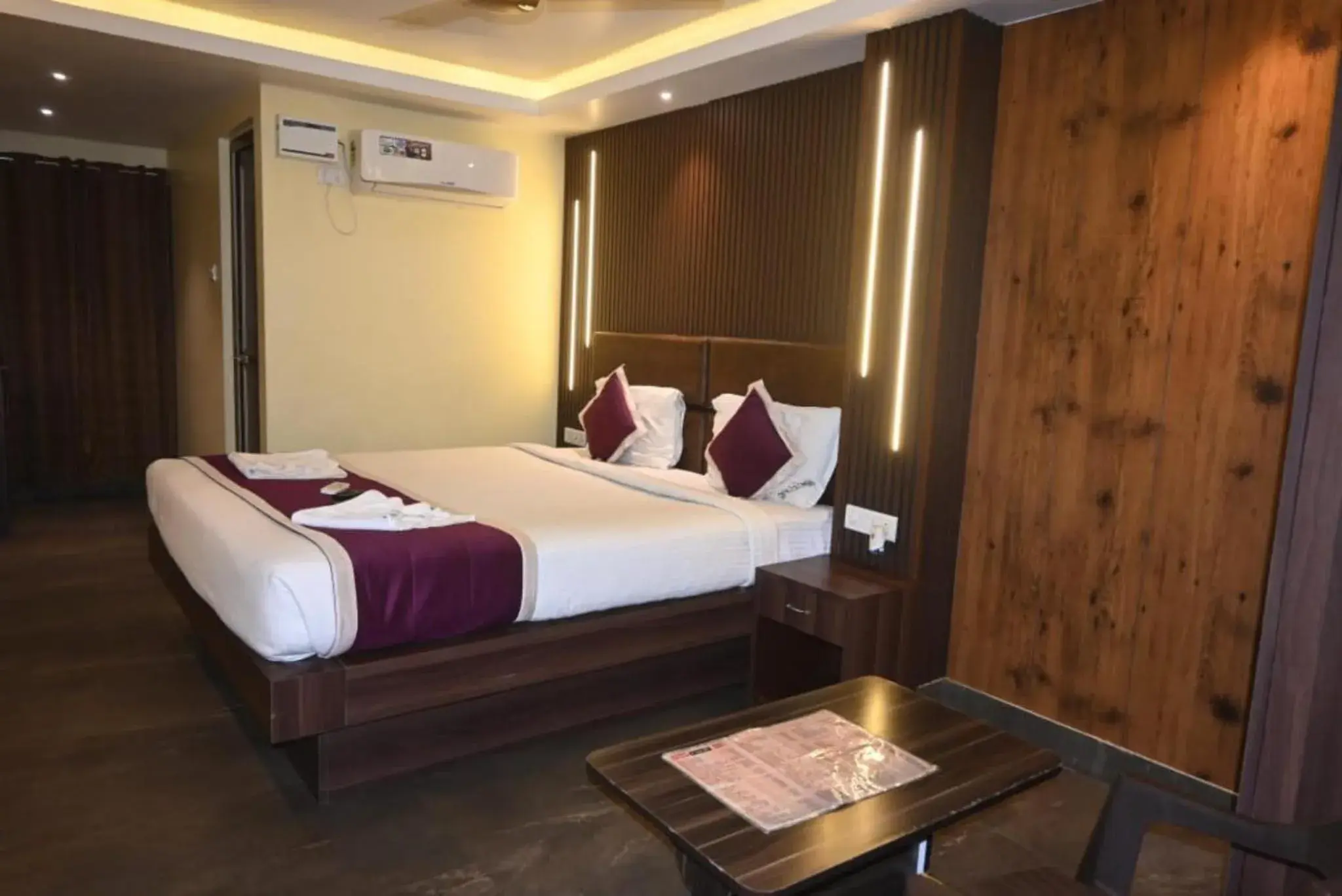 Bed in Hotel Runway Inn Bed in Hotel Runway Inn