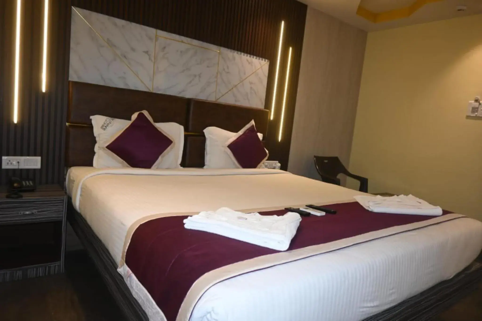 Deluxe Room in Hotel Runway Inn Deluxe Room in Hotel Runway Inn