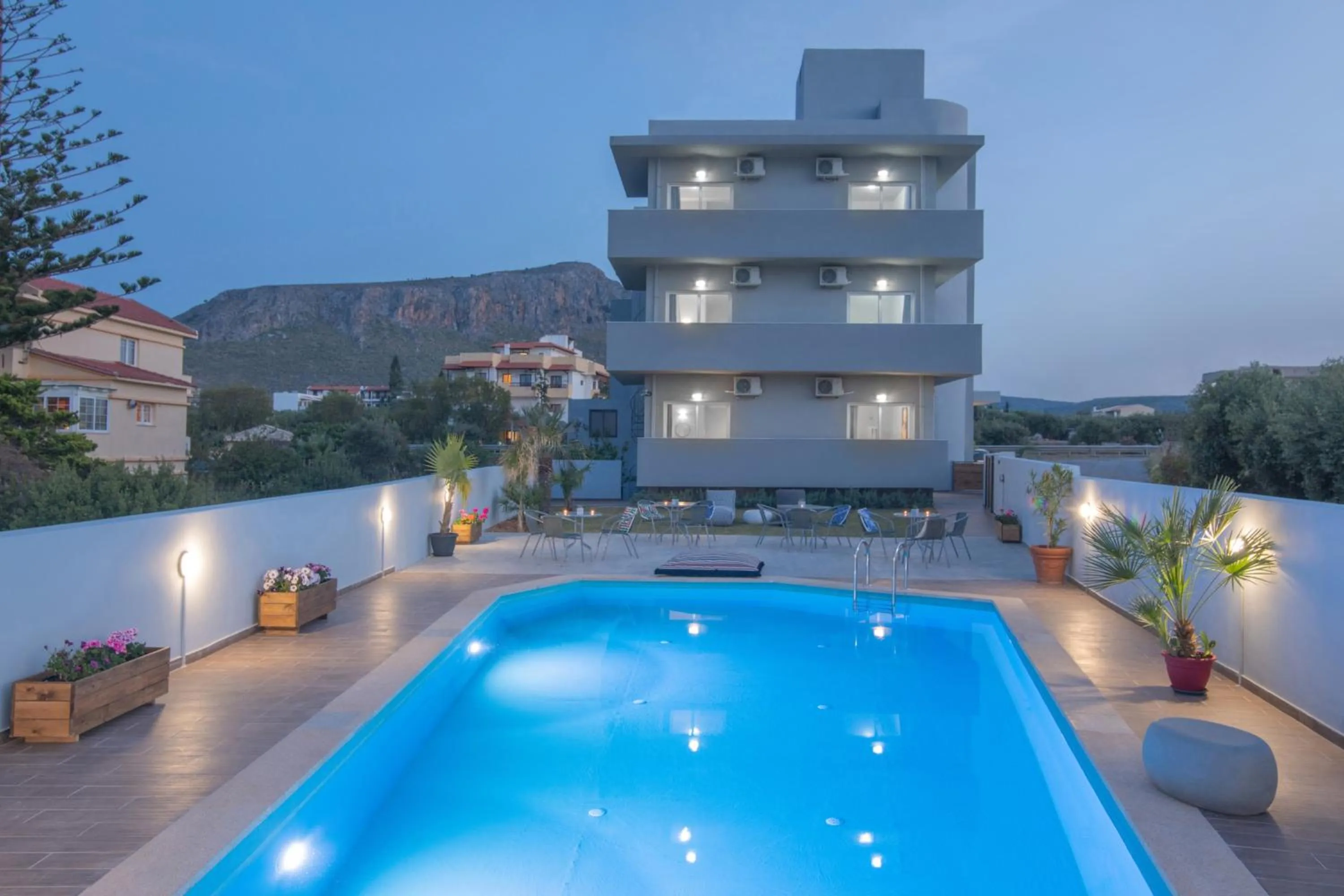 Property building in Golden Sunlight Hotel by Estia