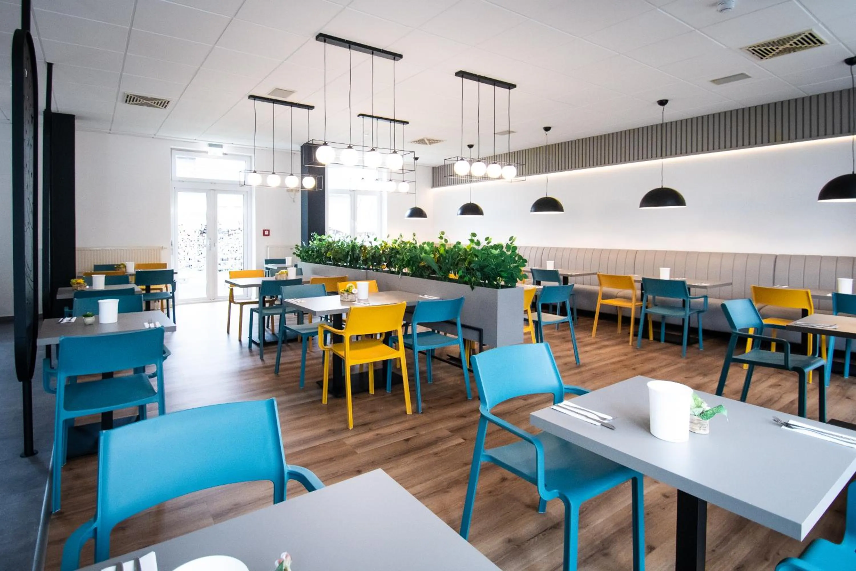 Restaurant/places to eat in Taste Hotel Jettingen