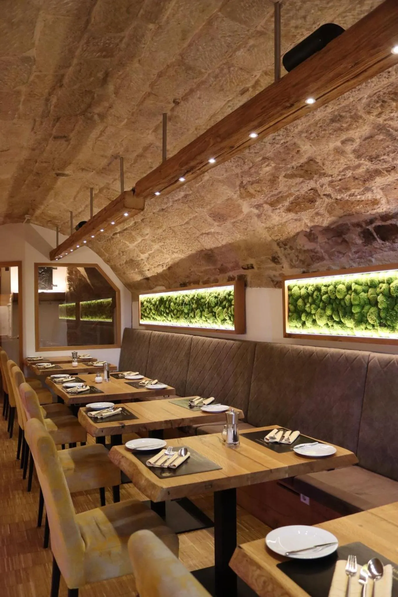 Restaurant/places to eat in Hotel Am Schloss *** Superior