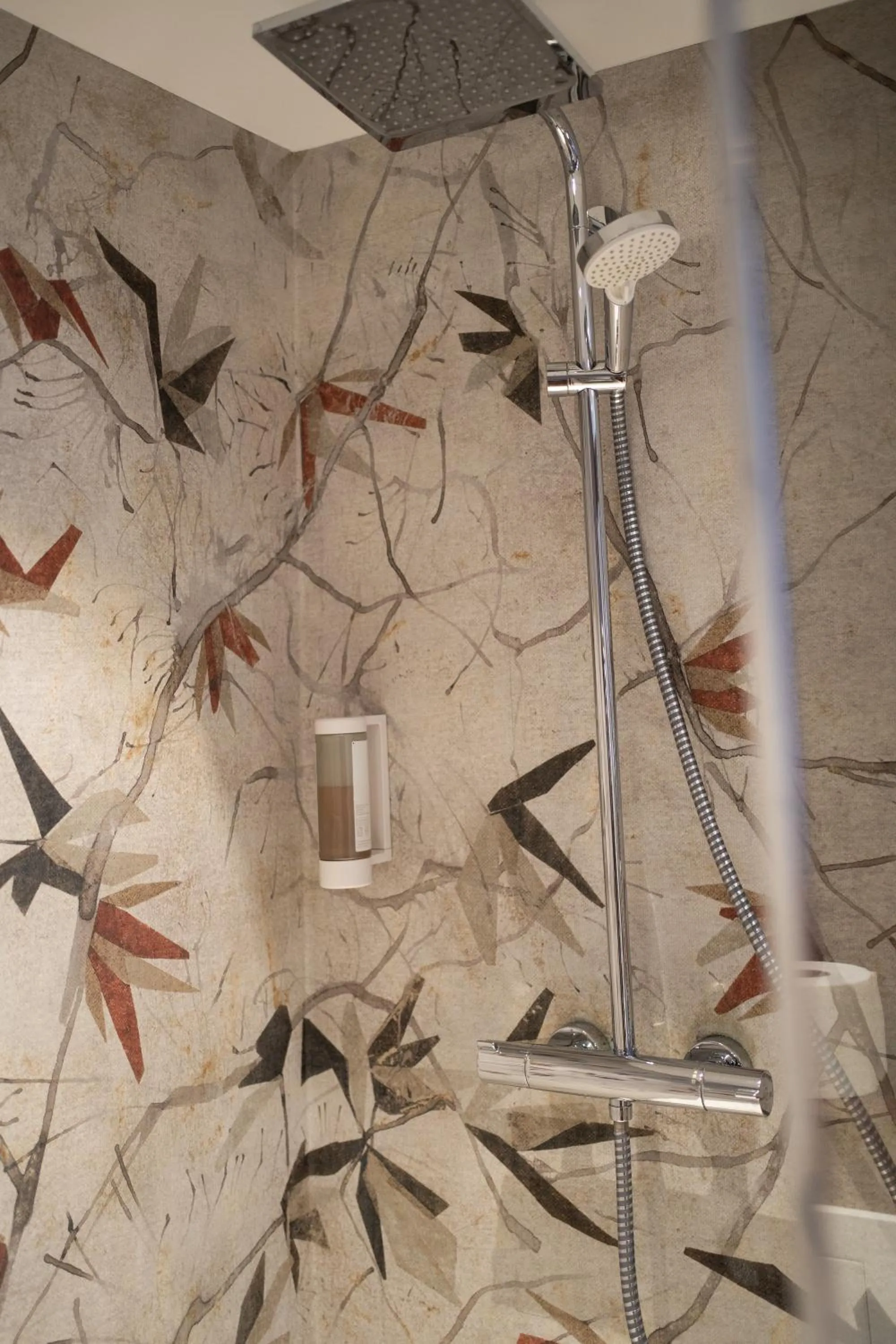 Shower in Hotel Am Schloss *** Superior