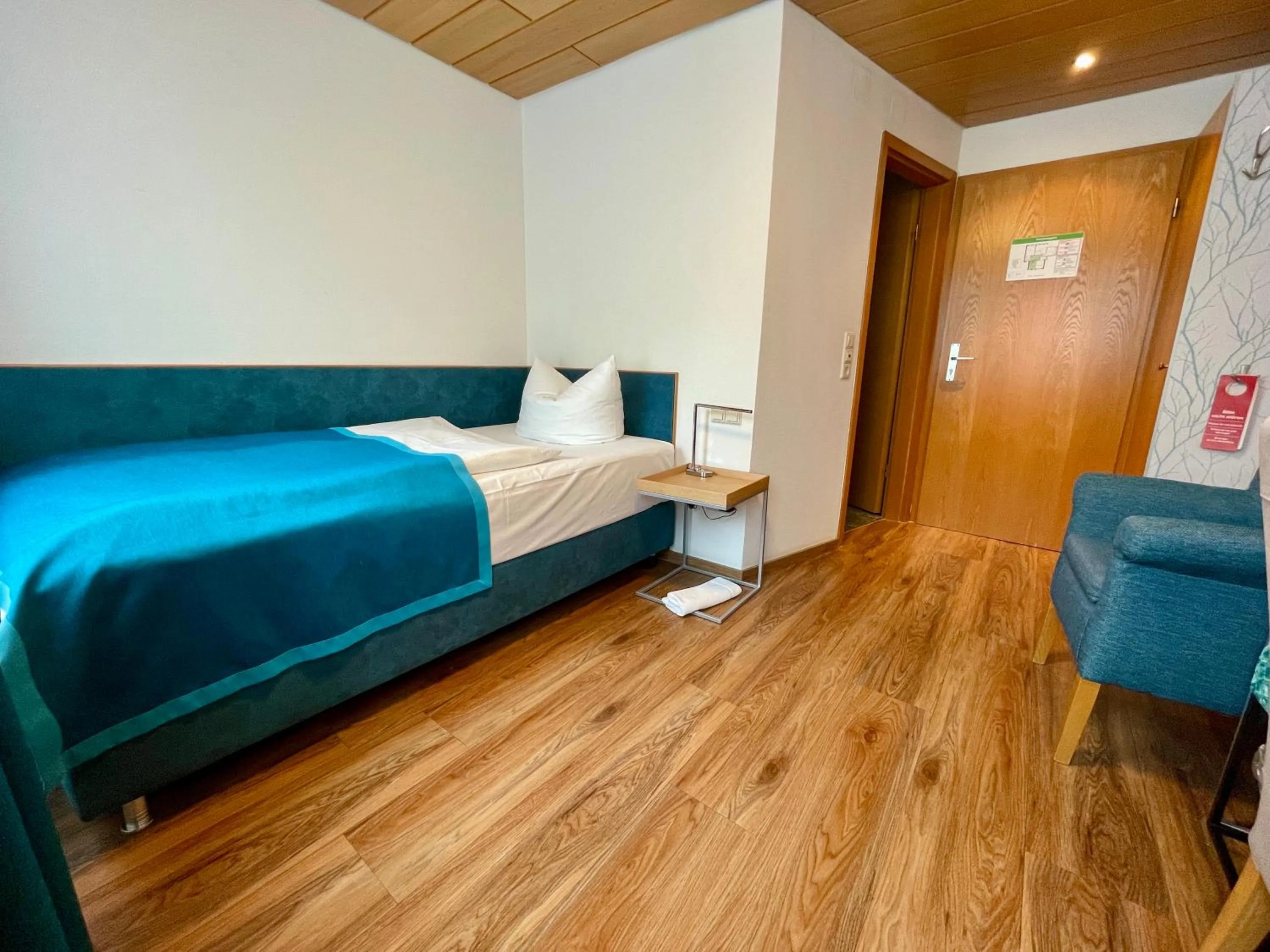 Bedroom, Bed in Hotel Am Schloss *** Superior