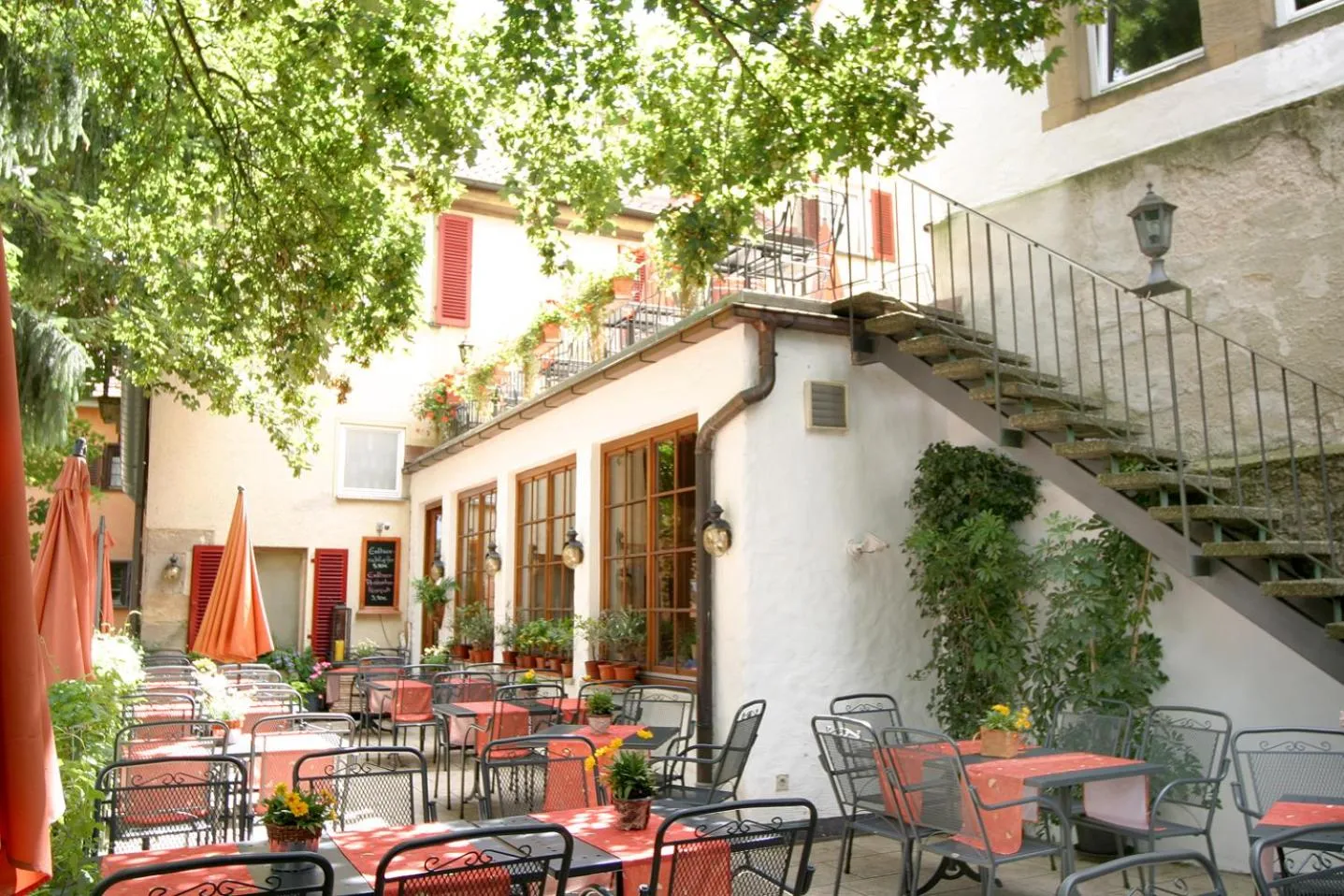 Restaurant/places to eat in Hotel Am Schloss *** Superior