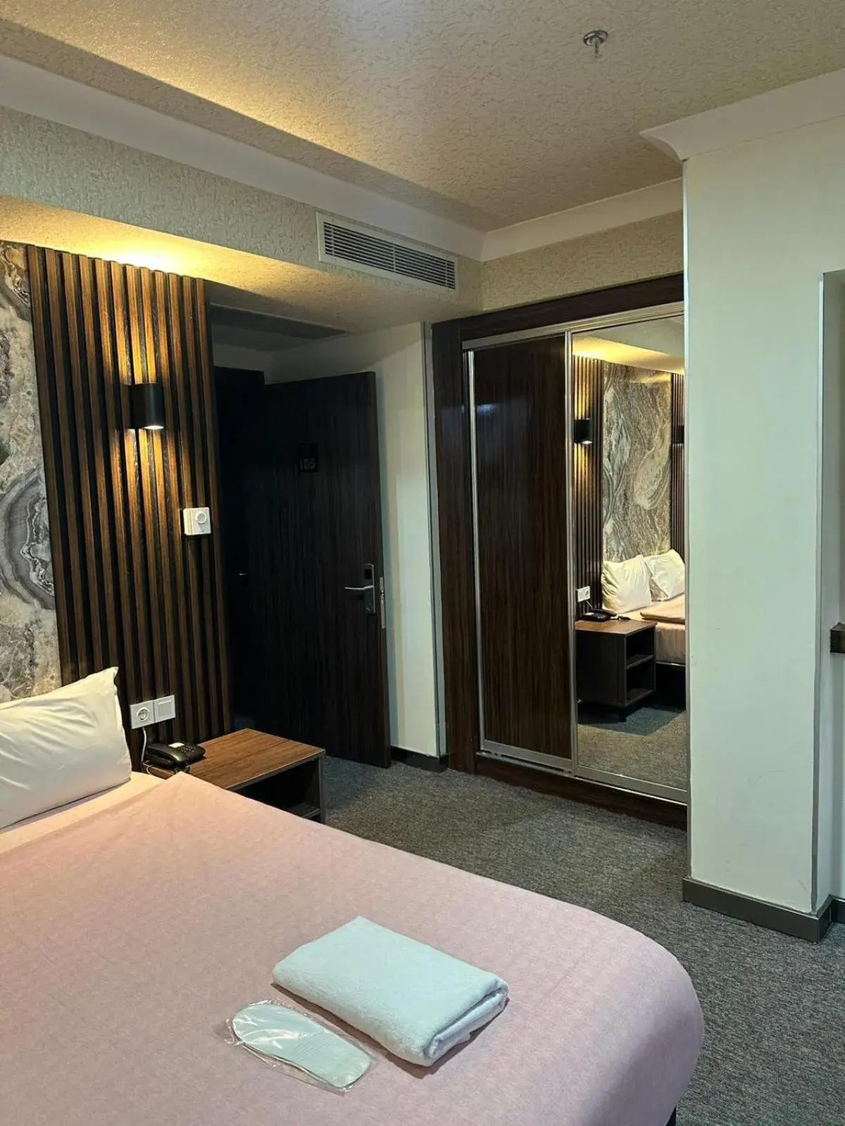 Large Single Room in koza millenyum hotel&spa Large Single Room in koza millenyum hotel&spa