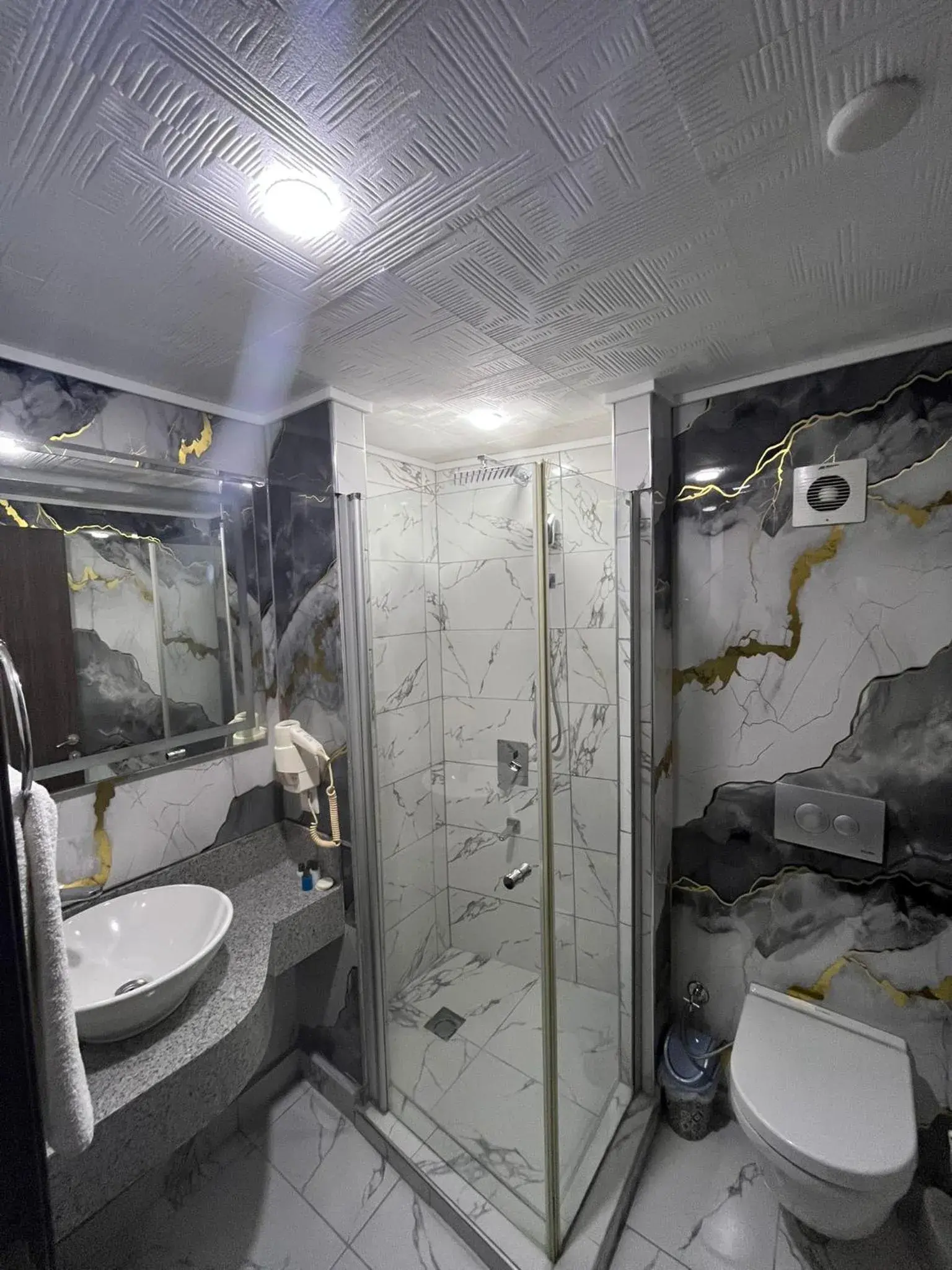 Standard Twin Room in koza millenyum hotel&spa Standard Twin Room in koza millenyum hotel&spa