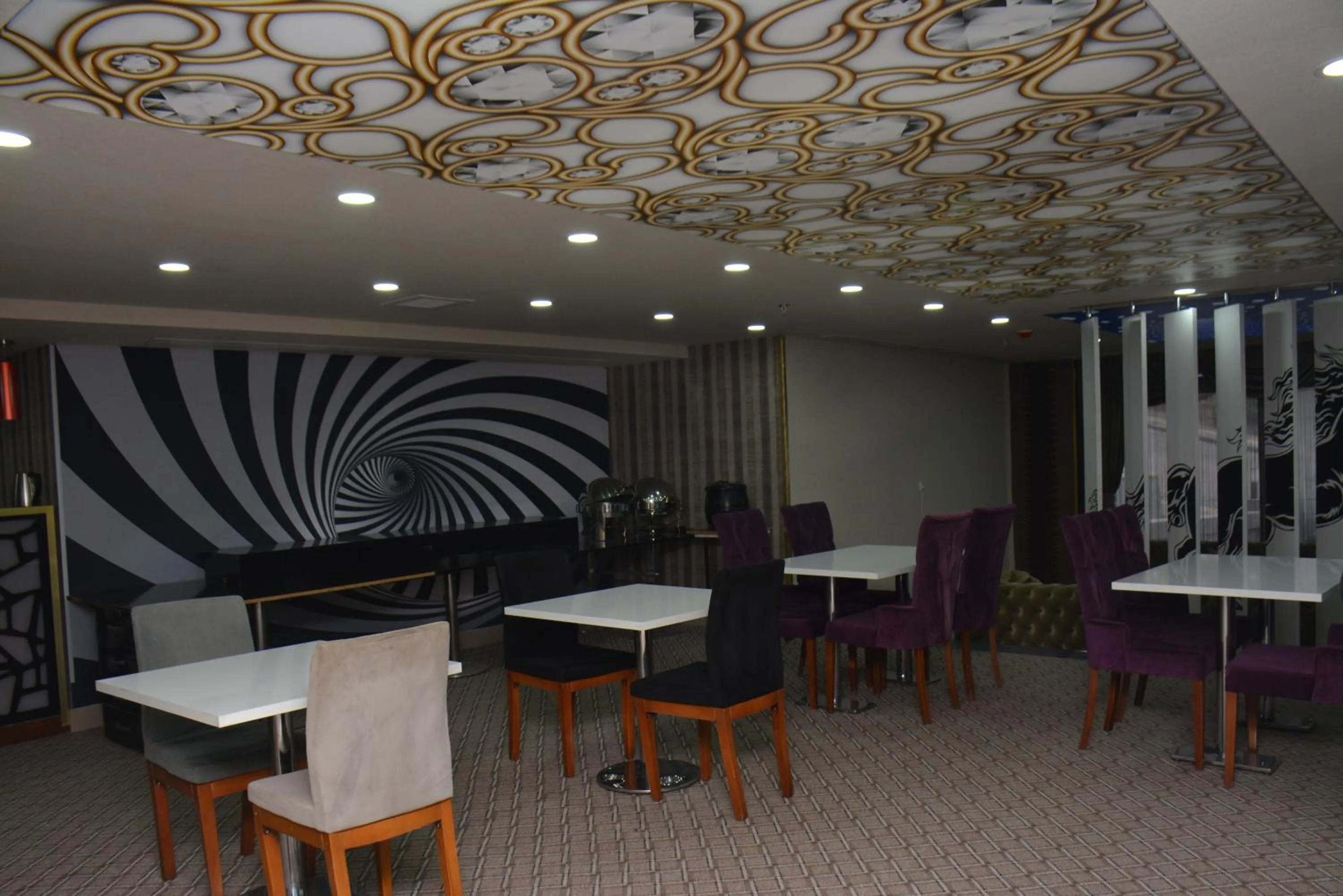 Restaurant/places to eat in koza millenyum hotel&spa