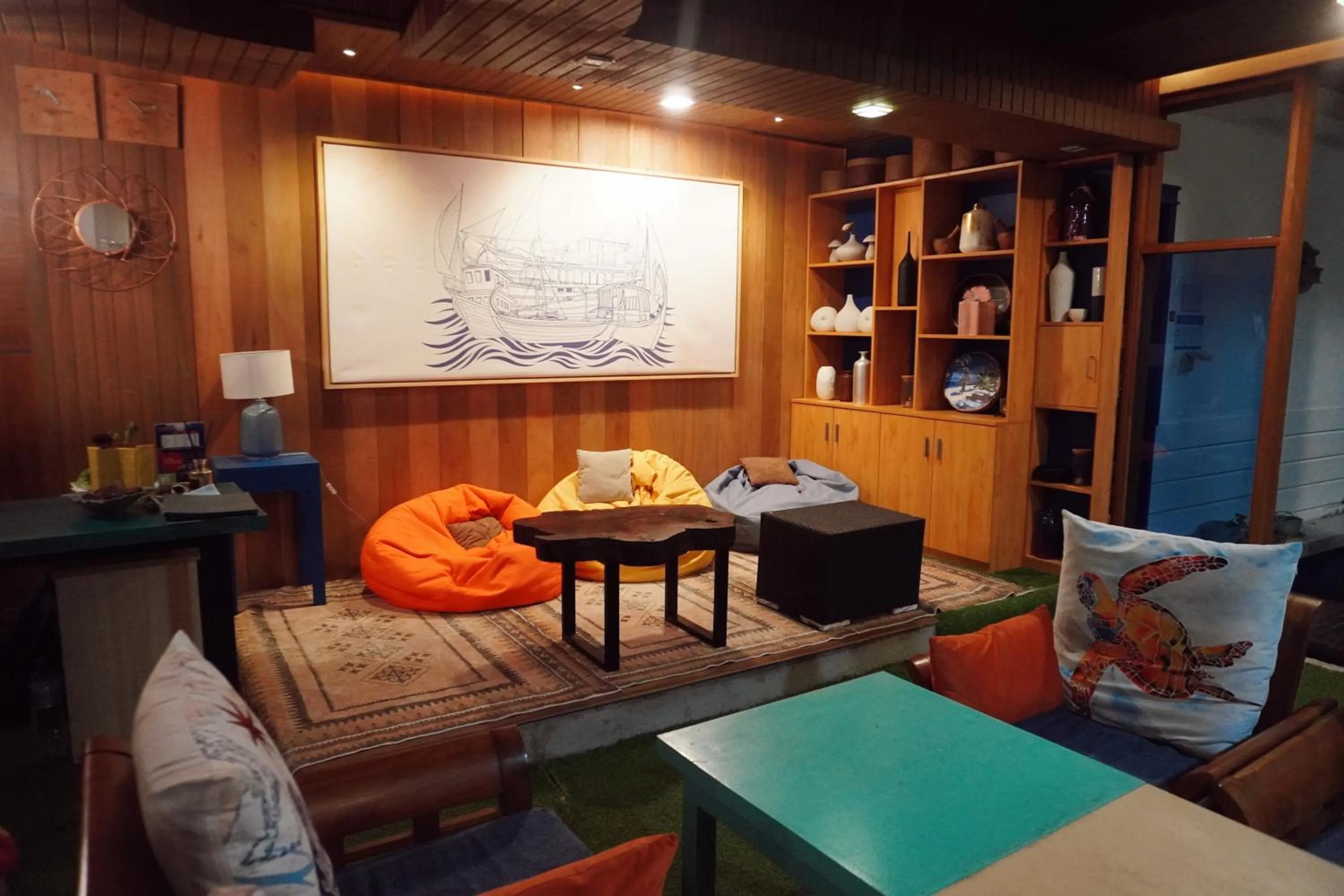 Internal: Not applicable to any particular room in Maamadi Boutique