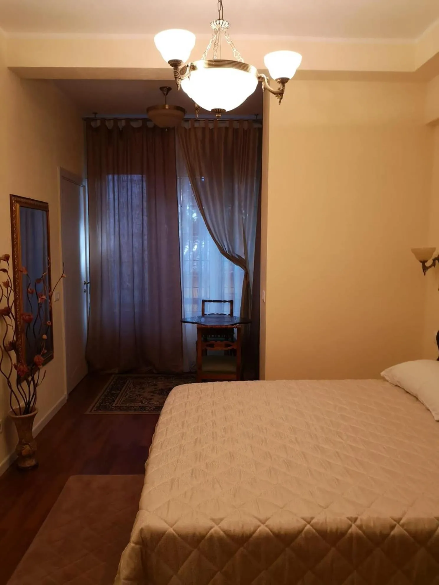 Bed in AKIRE