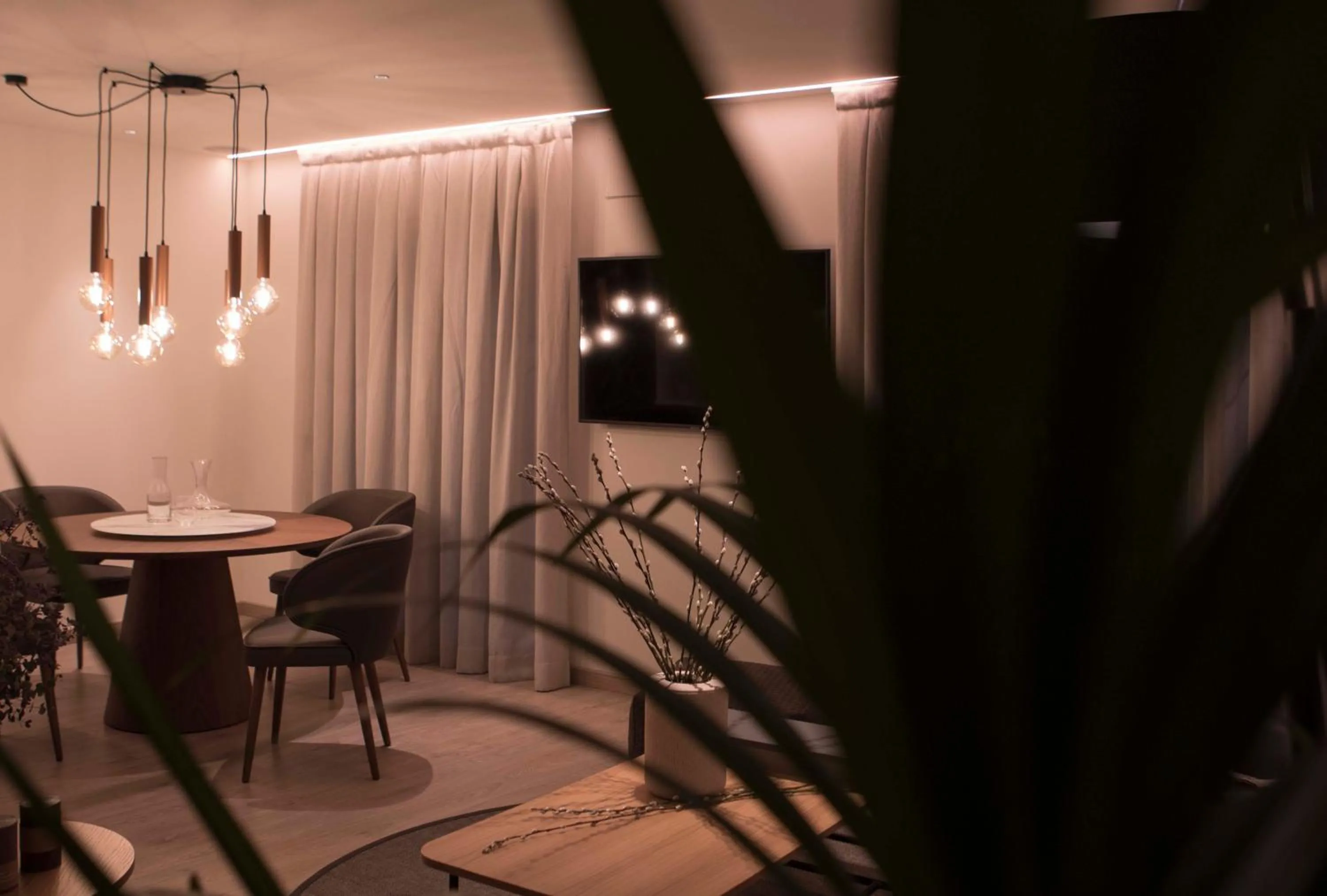 Dining area in Vallivana Suites