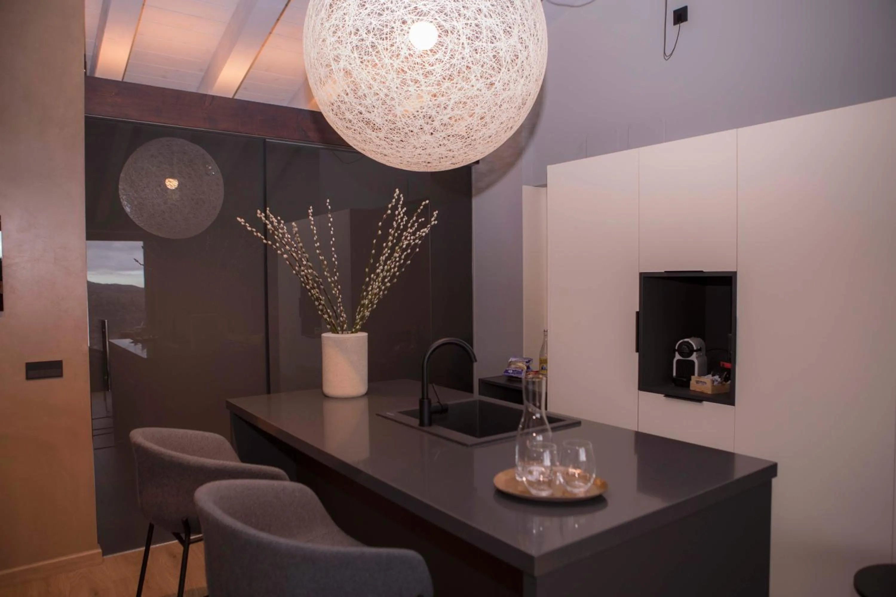 Kitchen or kitchenette in Vallivana Suites