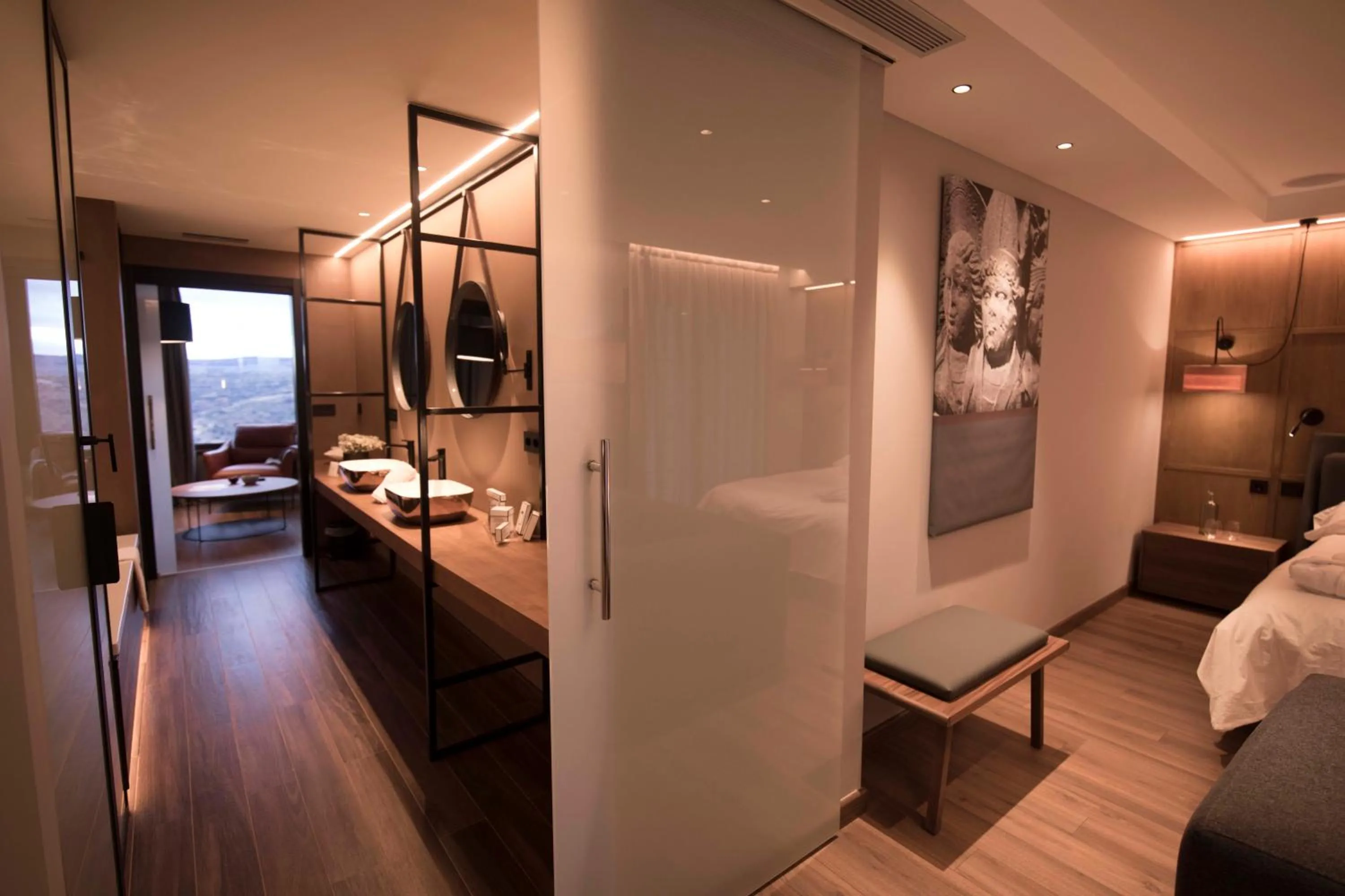 Photo of the whole room, Bed in Vallivana Suites