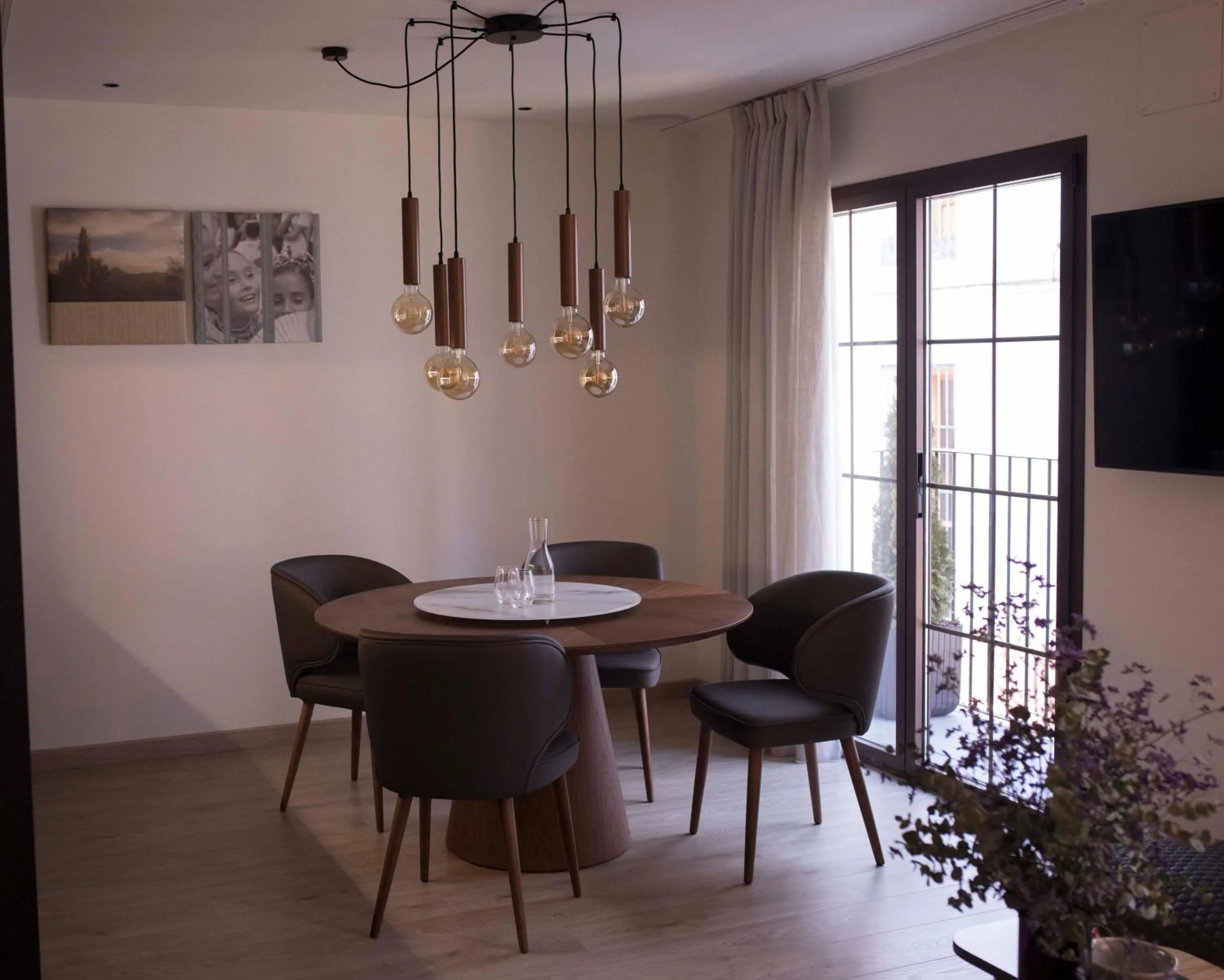 Dining area in Vallivana Suites