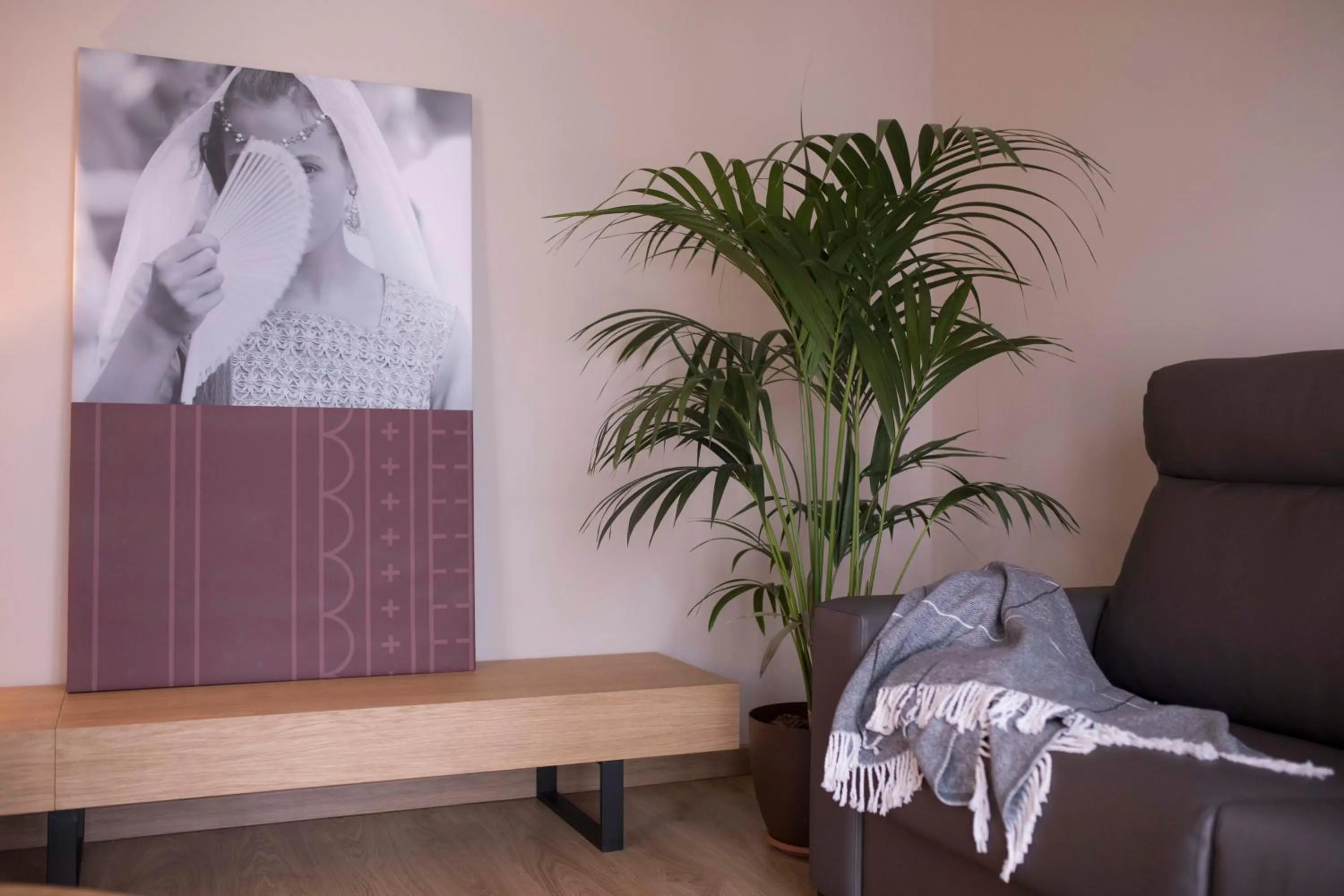 Seating area in Vallivana Suites