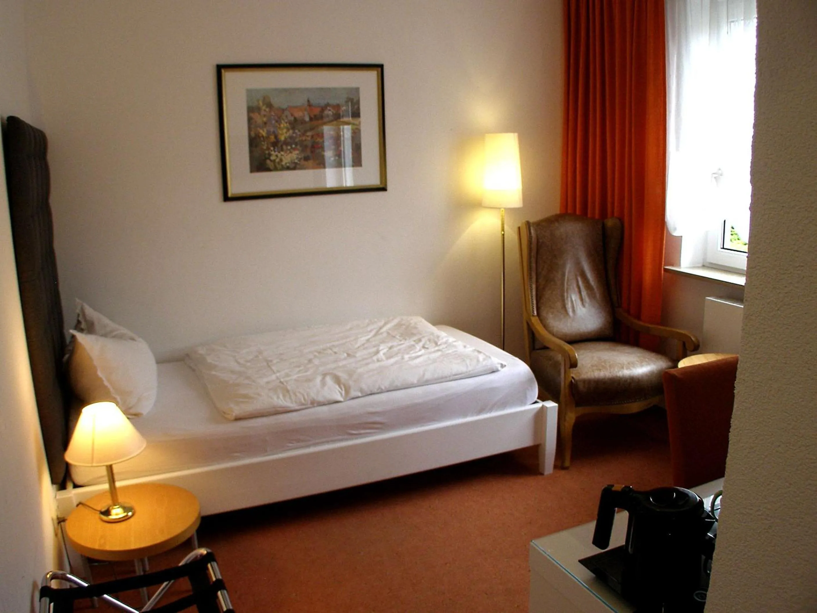 Single Room in Hotel Haus Katharina B&B, Therme und Kurpark