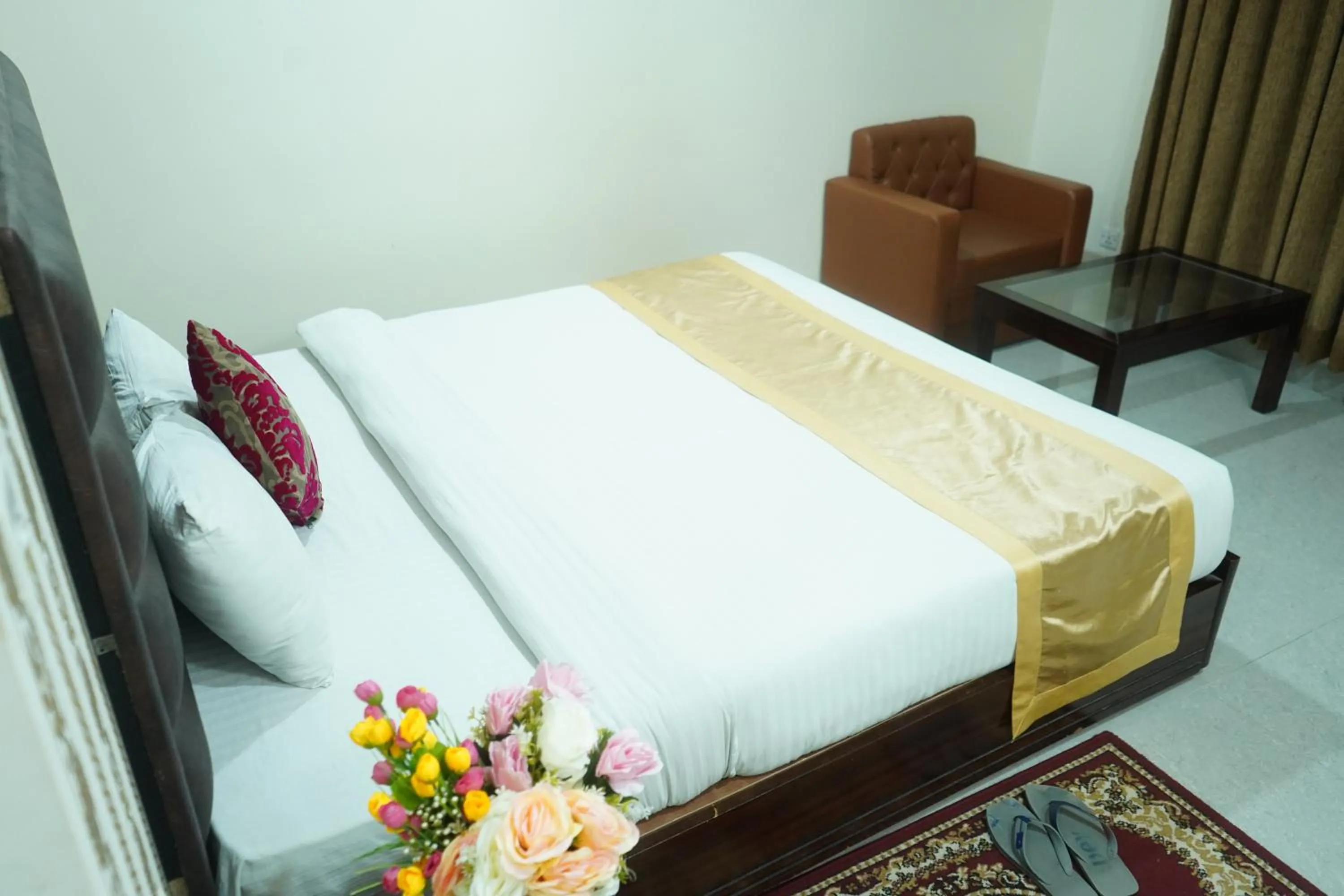 Bed in Grand Mostafa Hotel Ababil
