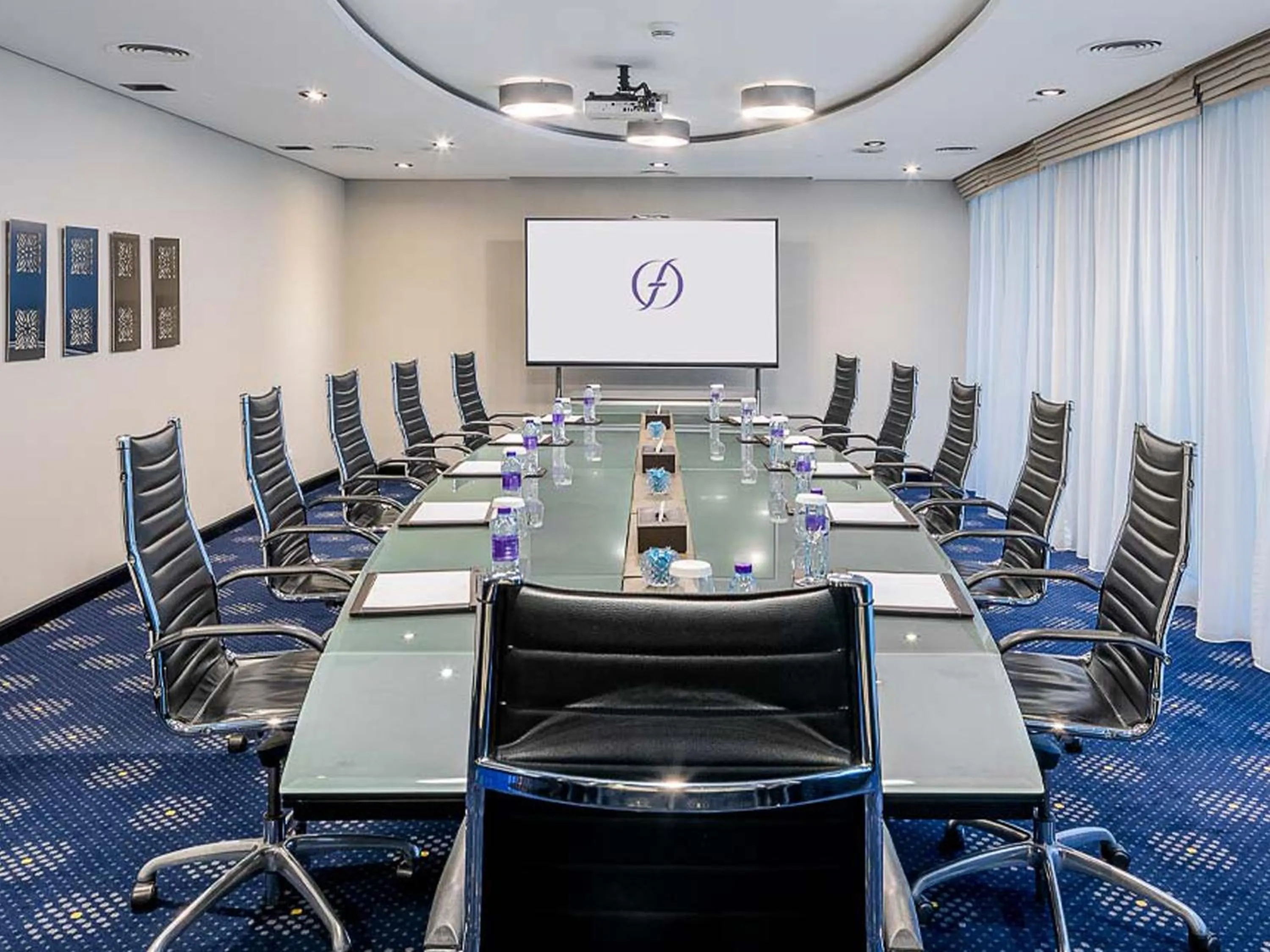 Banquet/Function facilities in Flora Creek Deluxe Hotel Apartments, Dubai