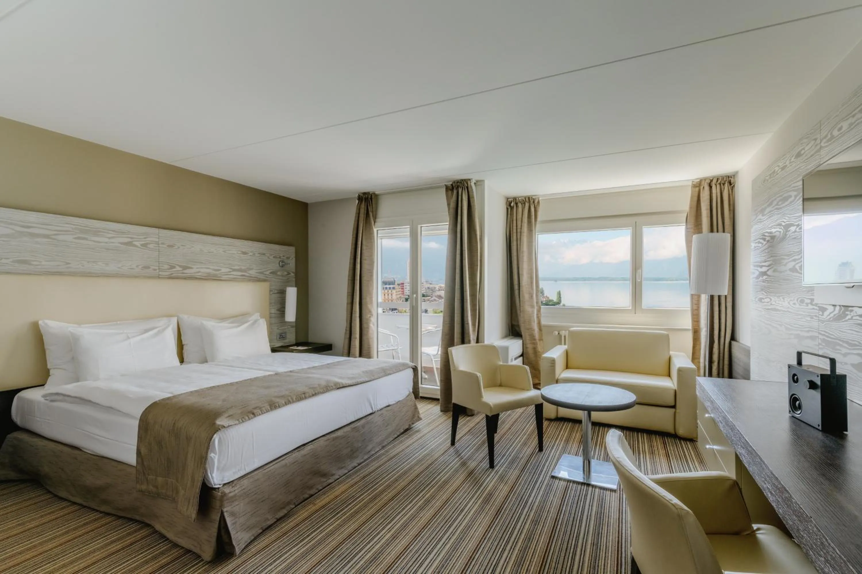 Bedroom, Bed in Hotel Mona