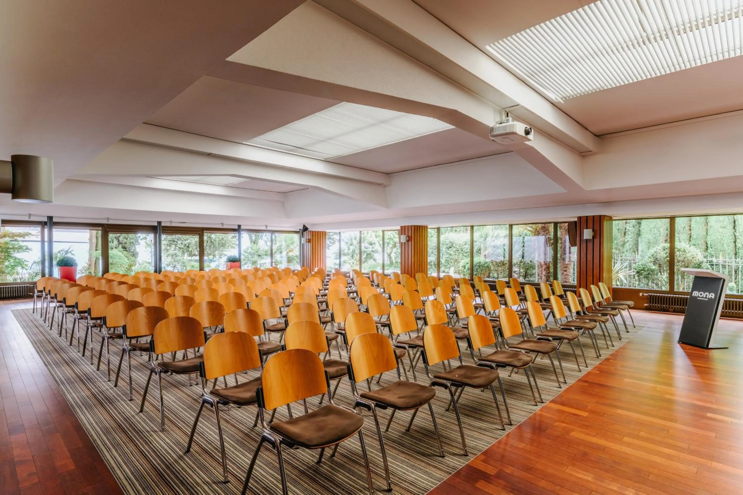 Meeting/conference room in Hotel Mona