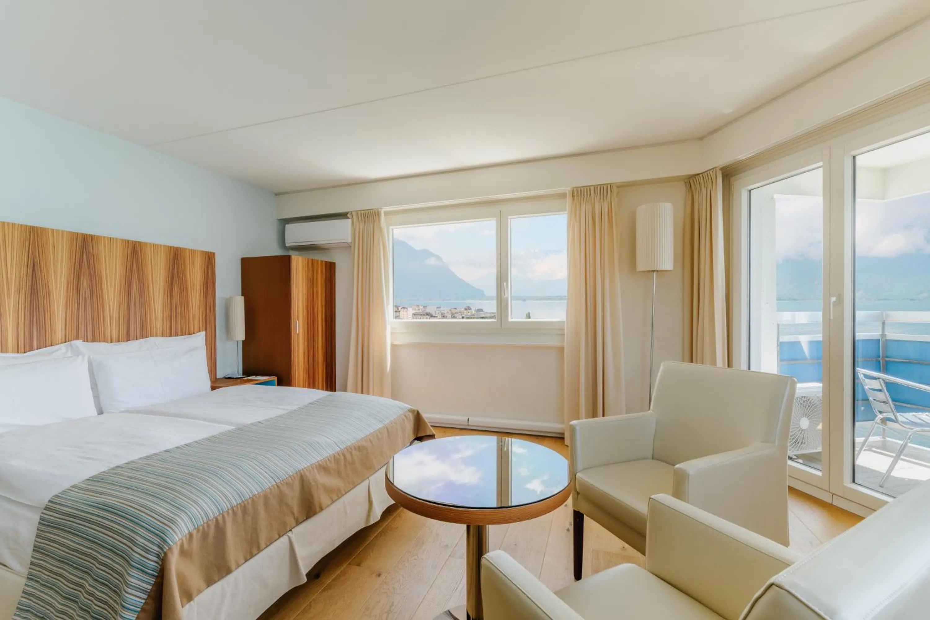 Bedroom, Bed in Hotel Mona