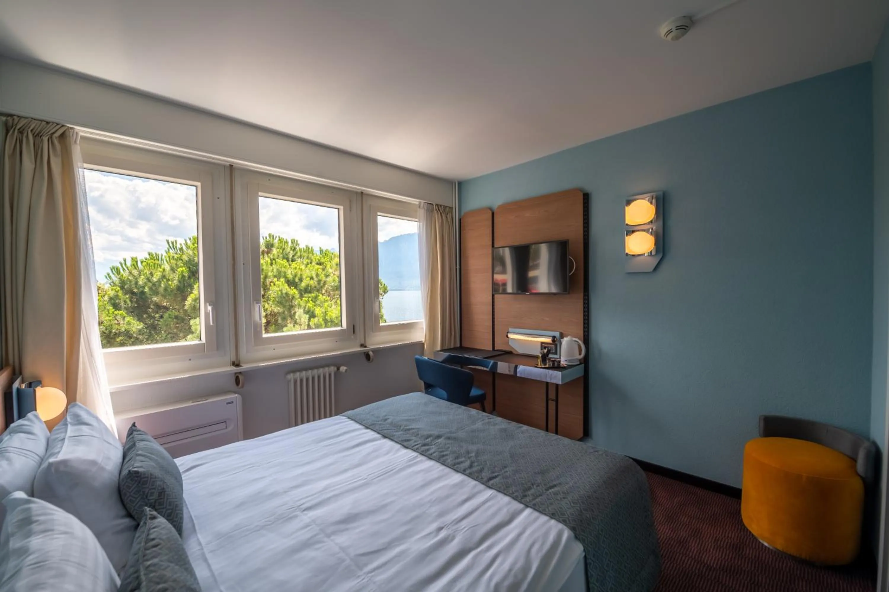 Photo of the whole room, Bed in Hotel Mona