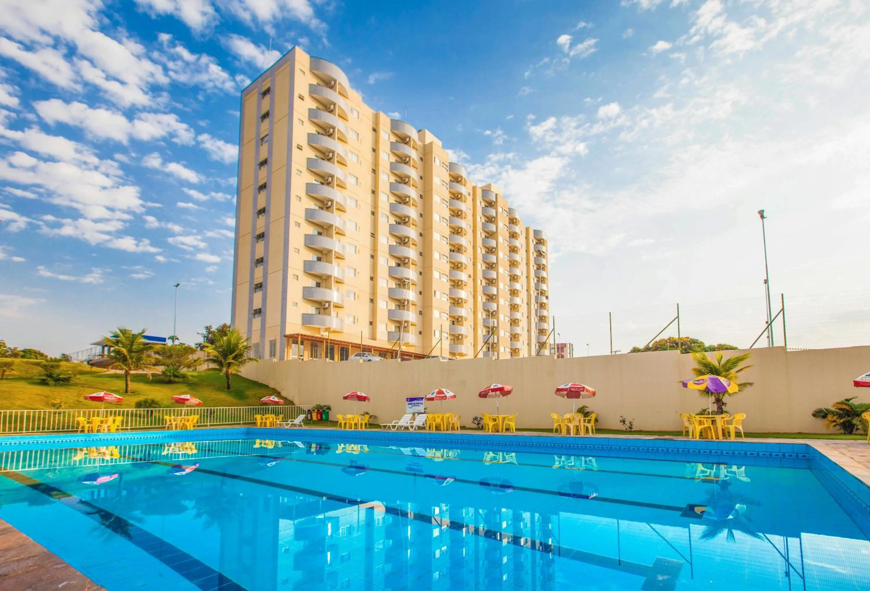 Golden Dolphin Express Oficial