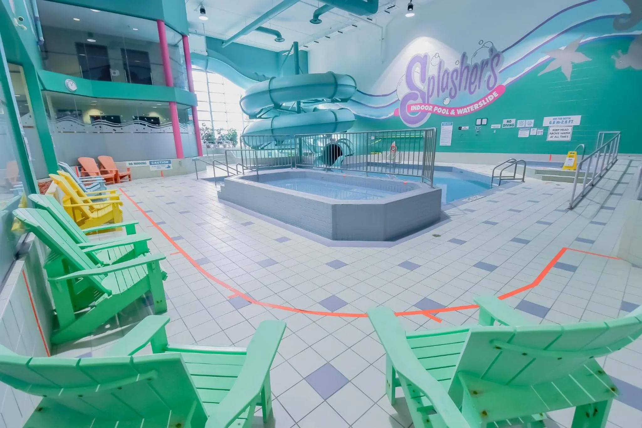 Swimming pool in Canad Inns Destination Centre Transcona