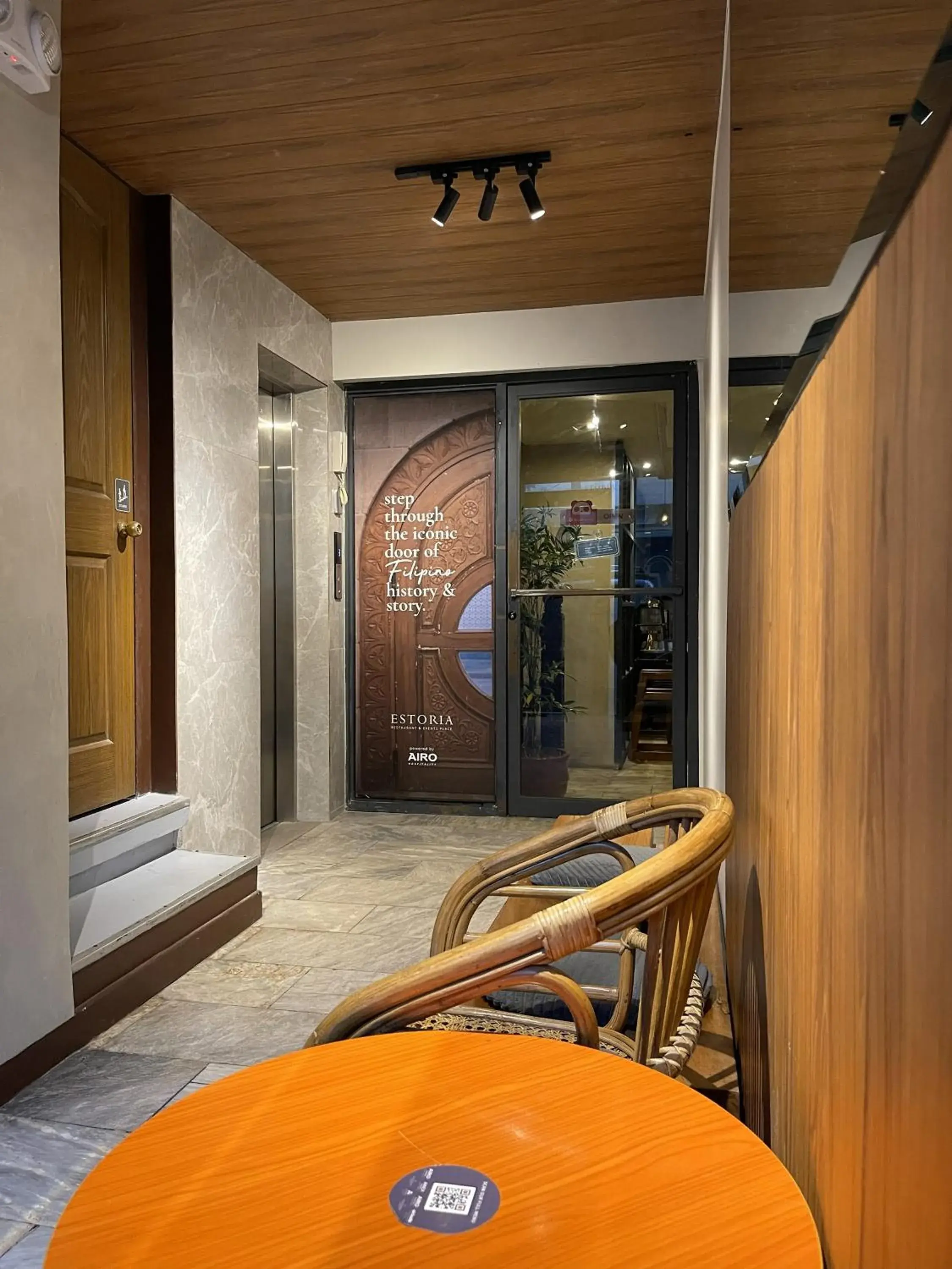 Lobby or reception in Anex Hotel near US Embassy Lobby or reception in Anex Hotel near US Embassy