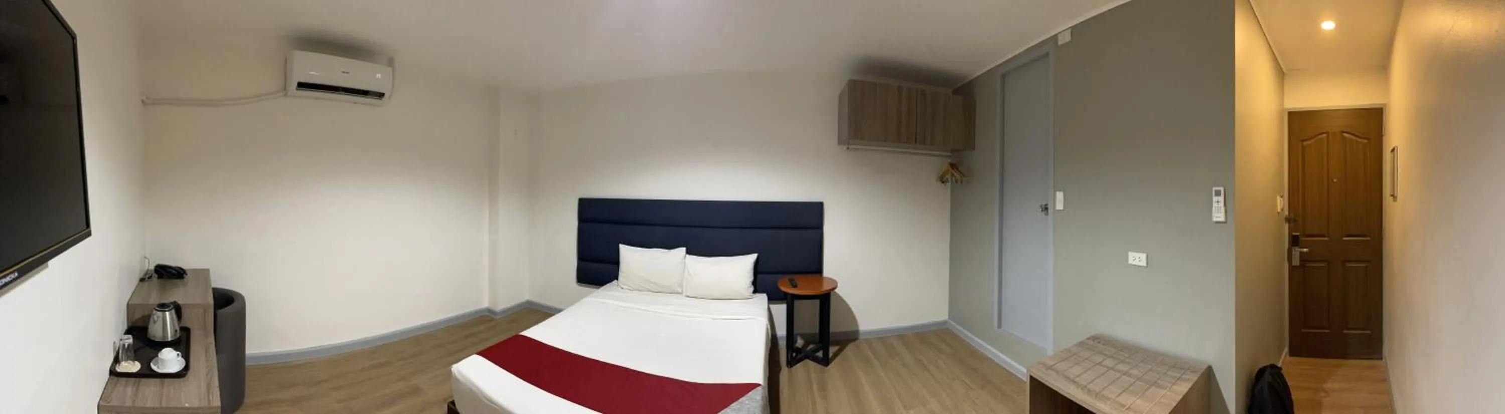 Photo of the whole room, Bed in Anex Hotel near US Embassy