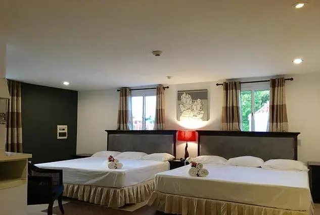 Bed in Curacao Suites Hotel Bed in Curacao Suites Hotel