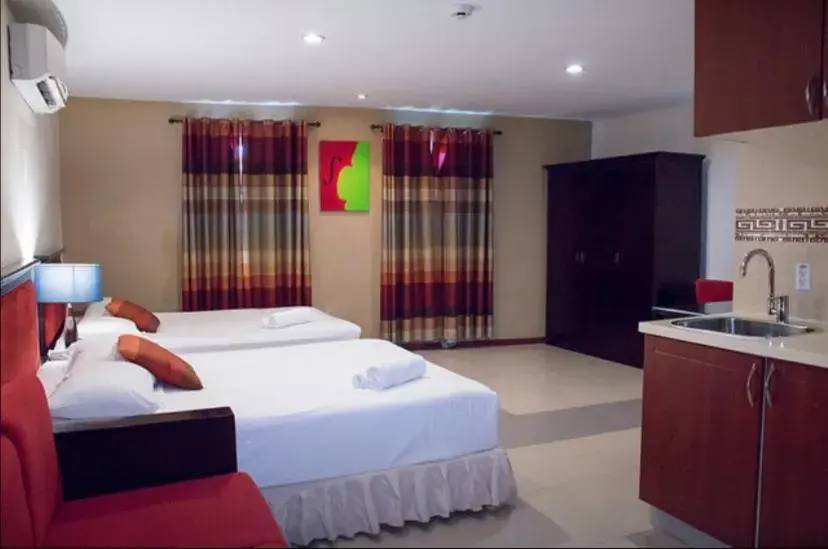 Bed in Curacao Suites Hotel Bed in Curacao Suites Hotel