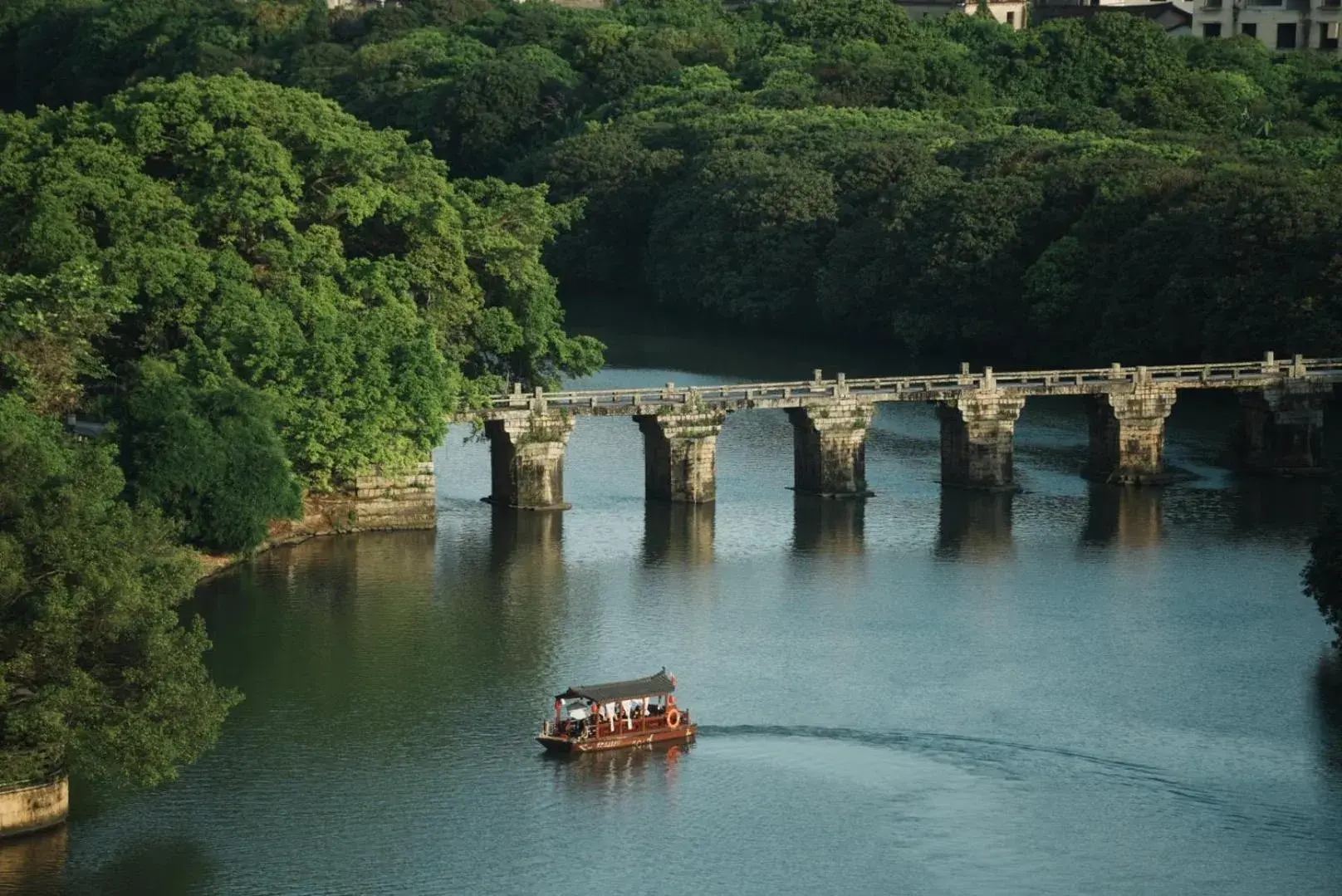 River view in Shangri-La Putian Onsen Resort Hotel River view in Shangri-La Putian Onsen Resort Hotel